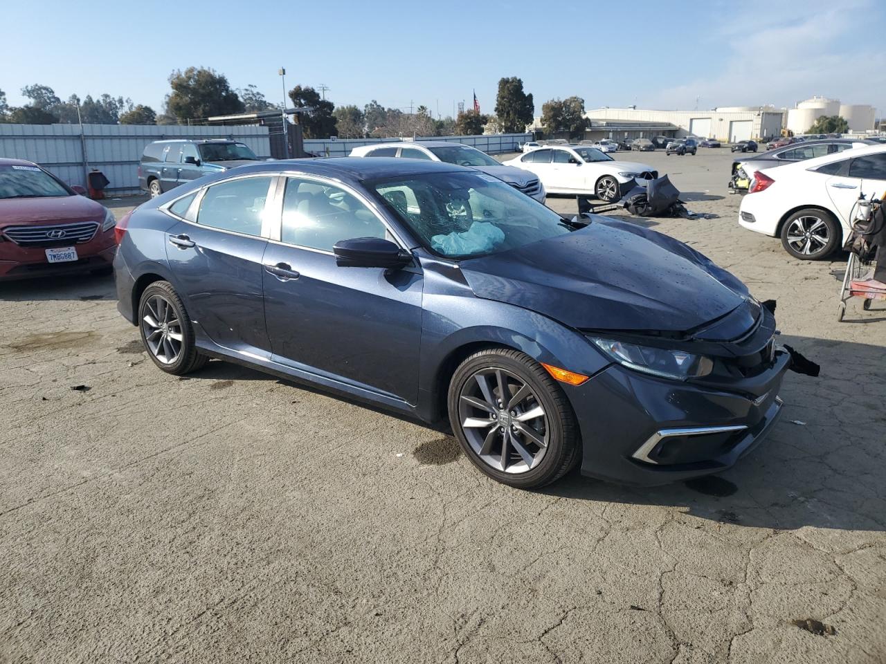 2019 Honda Civic VIN 19XFC1F36KE216535 Copart auction photo, side / front end damage thumbnail 4