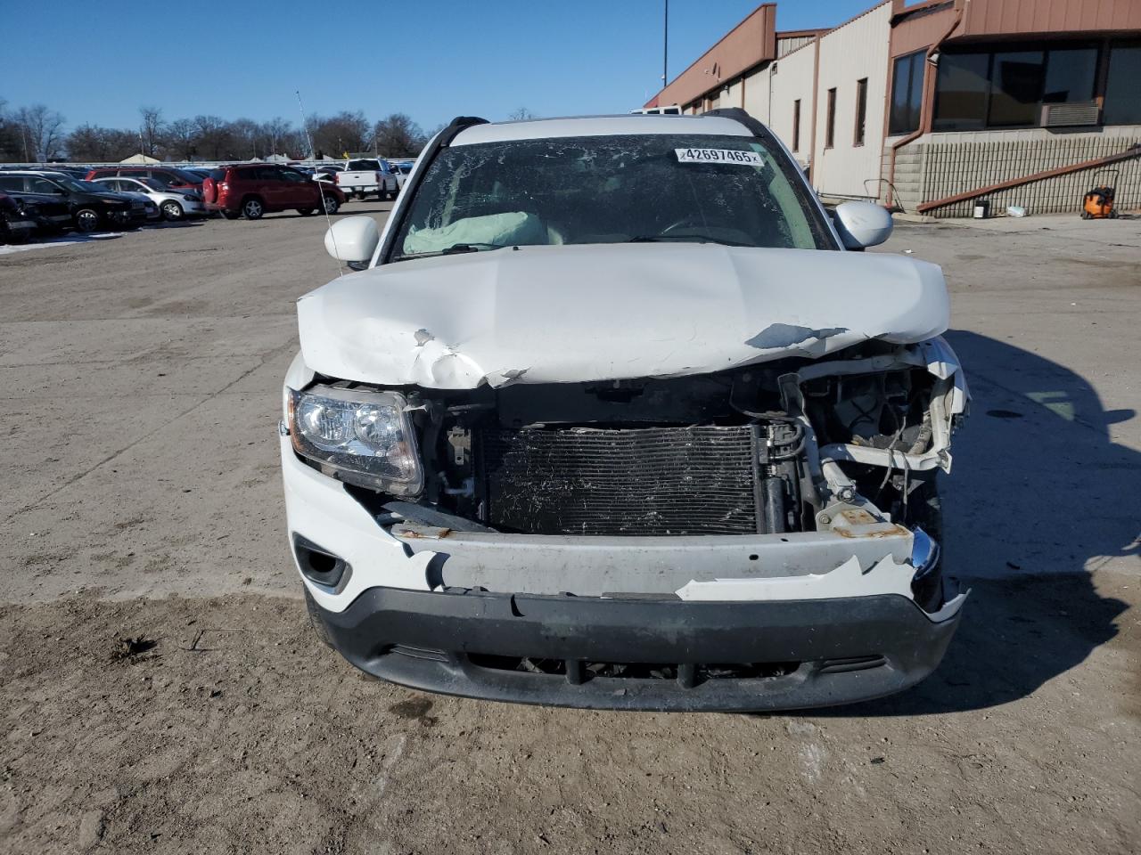 2017 Jeep Compass VIN 1C4NJCEA2HD156017 Copart auction photo, front end damage thumbnail 5