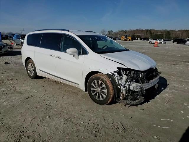 2019 Chrysler Pacifica VIN 2C4RC1BG4KR554472 Copart auction photo, front end damage thumbnail 11