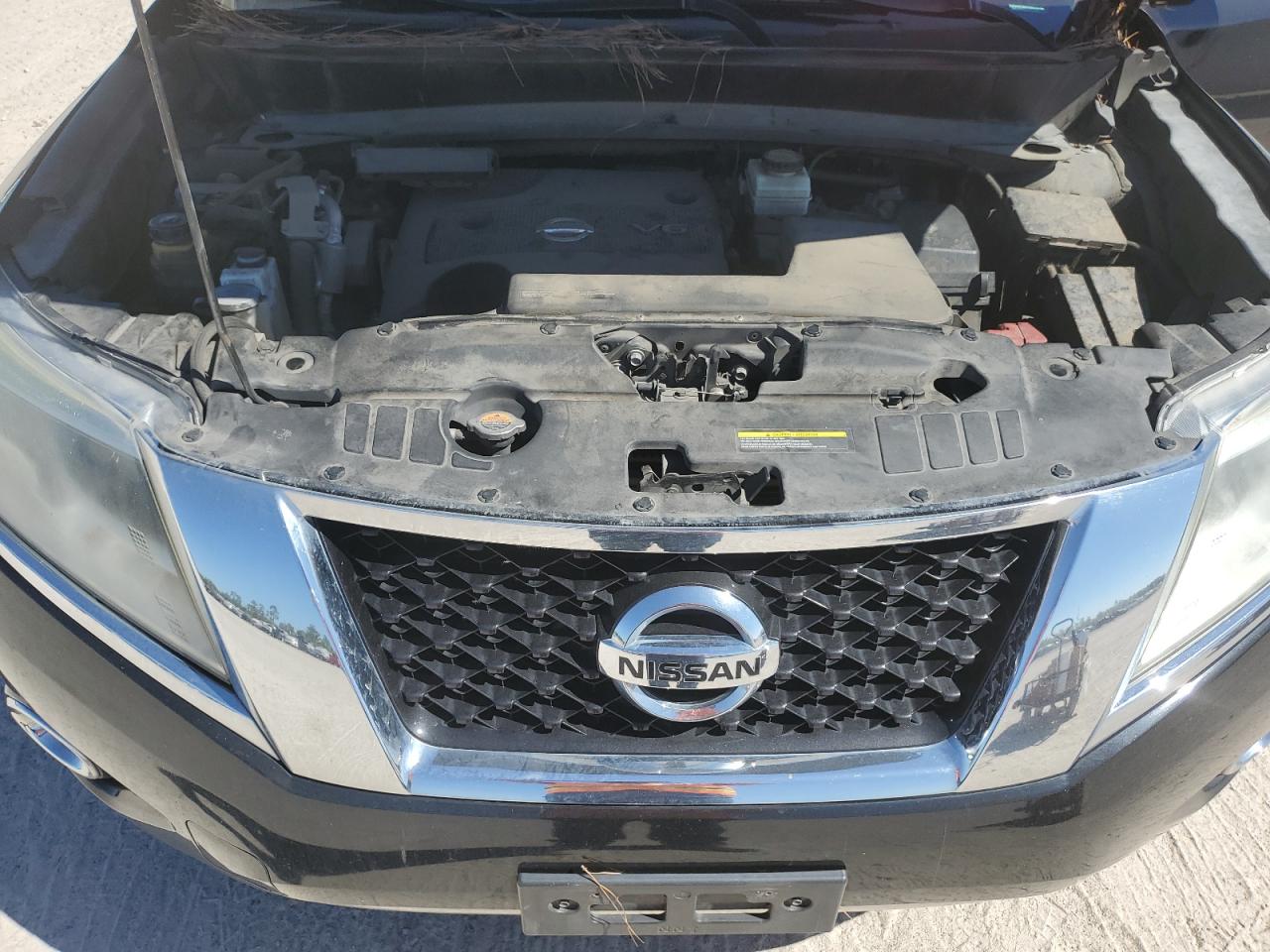 2016 Nissan Pathfinder VIN 5N1AR2MN0GC624638 Copart auction photo, rear end damage thumbnail 12