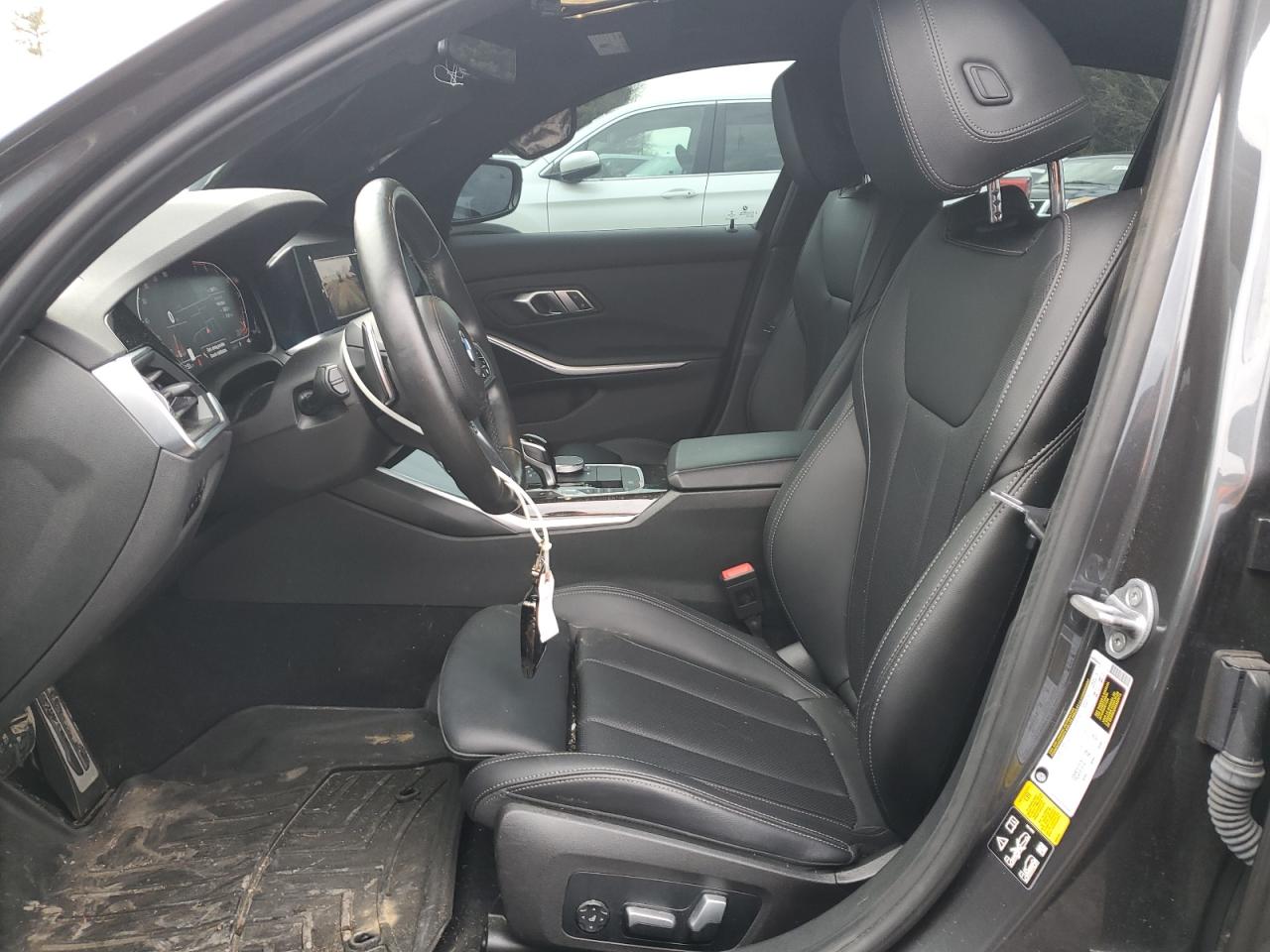 2022 BMW 3er VIN 3MW5R7J01N8C77673 Copart auction photo, side / minor dent/scratches damage thumbnail 7