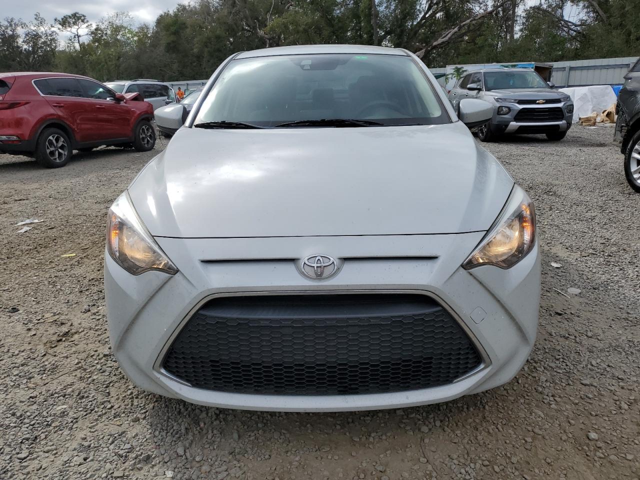 2020 Toyota Yaris VIN 3MYDLBYV8LY716810 Copart auction photo, rear end damage thumbnail 5