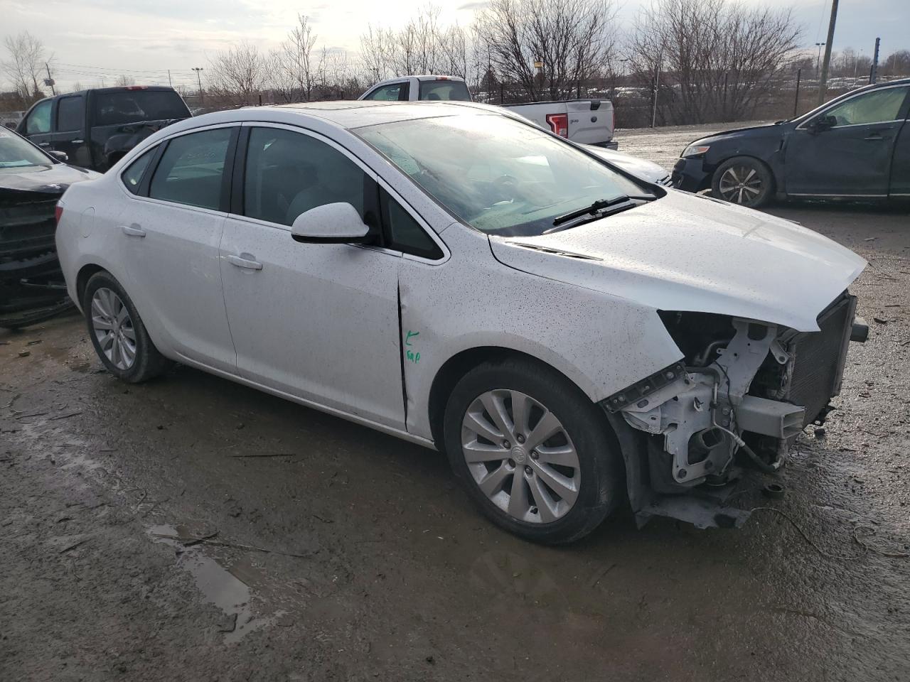 2015 Buick Verano VIN 1G4PP5SK8F4172490 Copart auction photo, front end / minor dent/scratches damage thumbnail 4