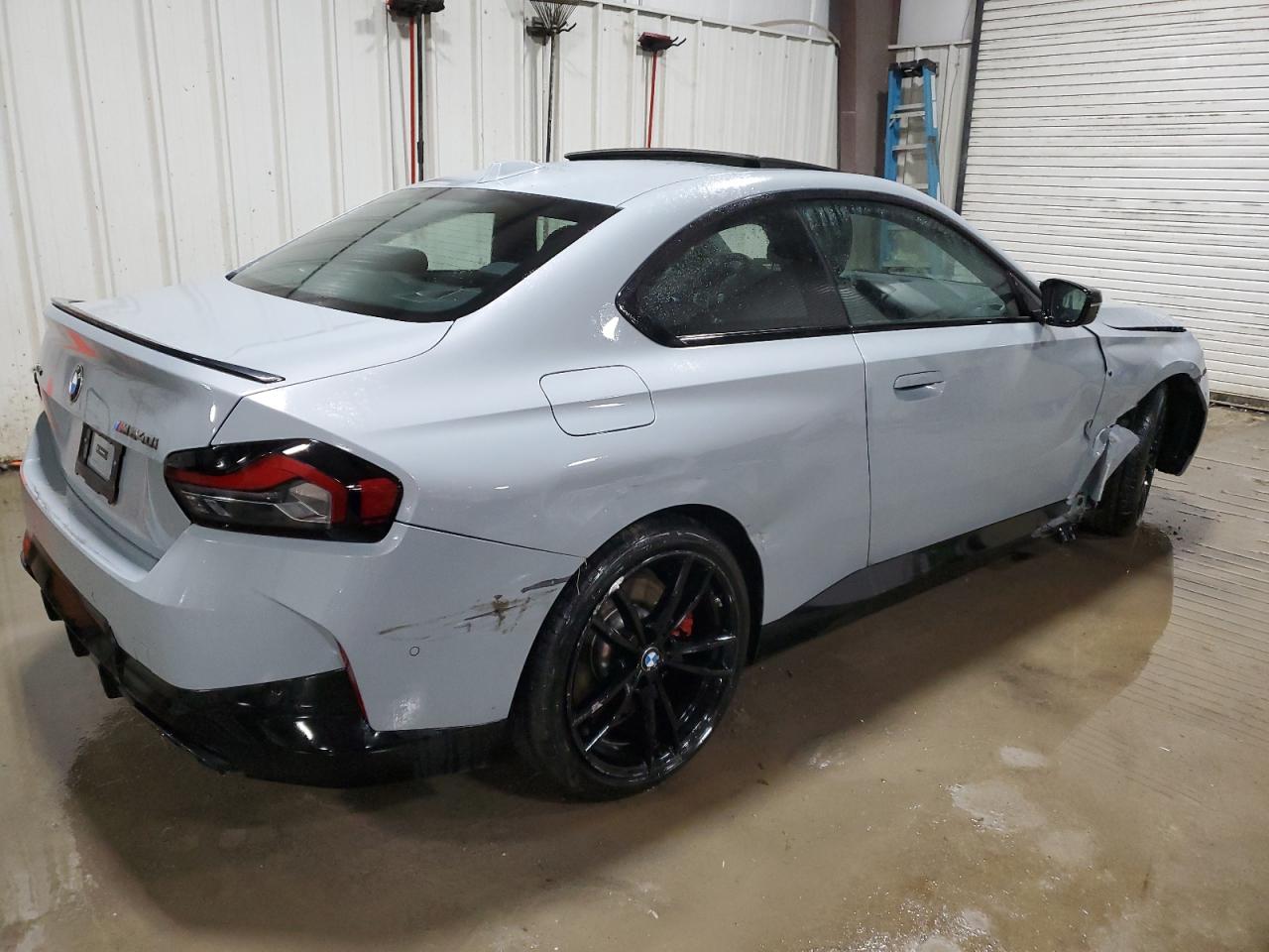2024 BMW M2 VIN 3MW53CM04R8E73389 Copart auction photo, front end / side damage thumbnail 3