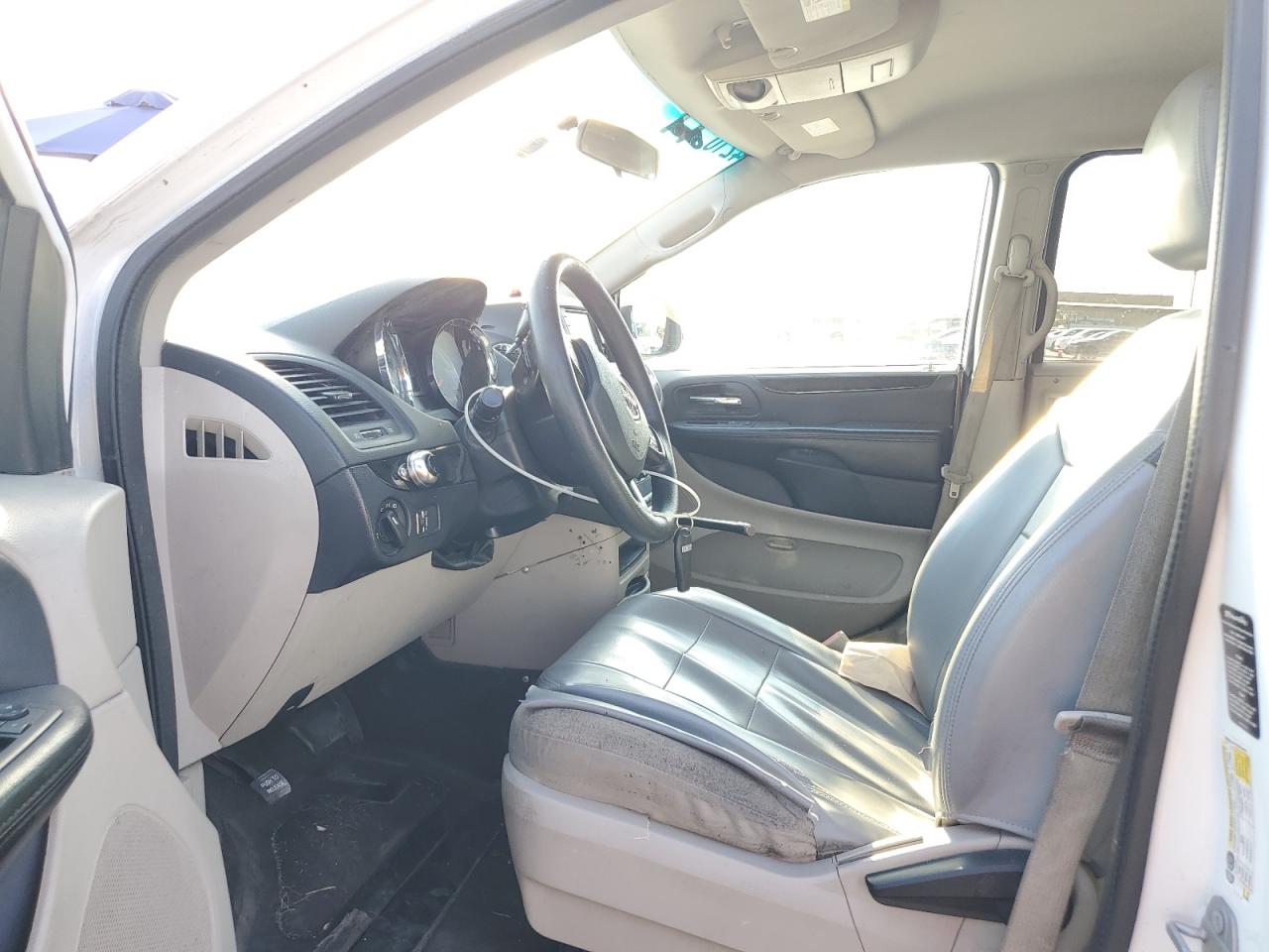 2017 Dodge Caravan VIN 2C4RDGBG4HR768046 Copart auction photo, normal wear damage thumbnail 7