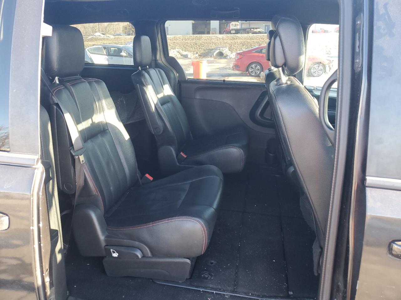 2019 Dodge Caravan VIN 2C4RDGEG6KR744558 Copart auction photo, rear end damage thumbnail 11