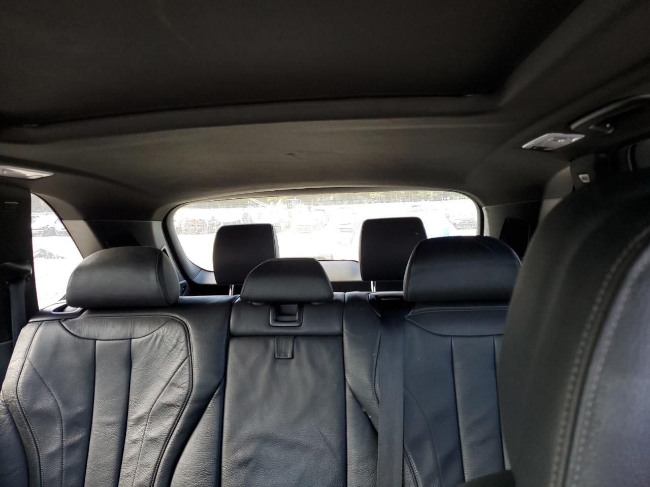 2017 BMW X5 VIN 5UXKR2C32H0X03402 Copart auction photo, minor dent/scratches damage thumbnail 10