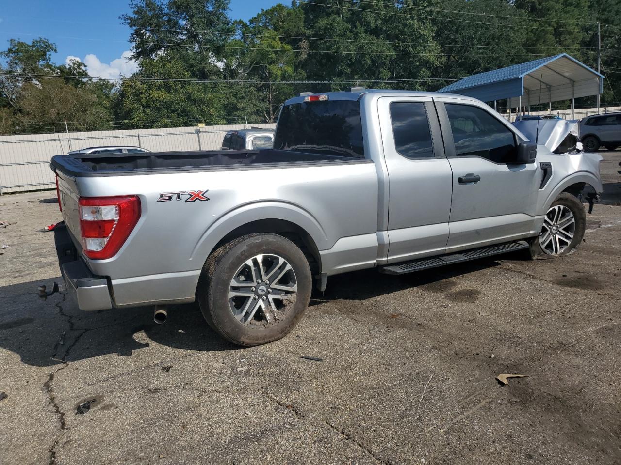 2023 Ford F-150 VIN 1FTEX1CP5PKE31996 Copart auction photo, front end damage thumbnail 3