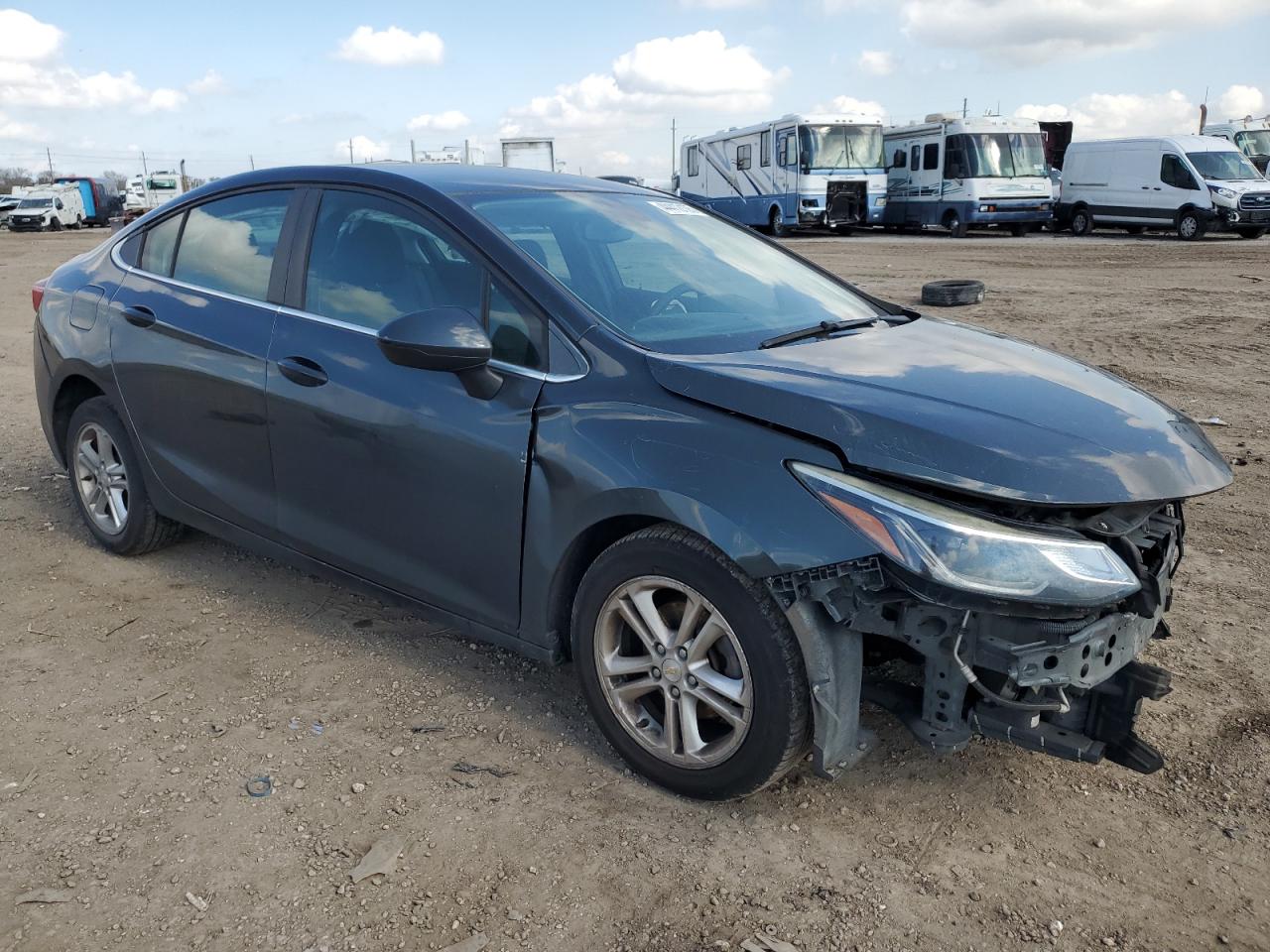 2018 Chevrolet Cruze VIN 1G1BE5SM5J7164448 Copart auction photo, front end / side damage thumbnail 4