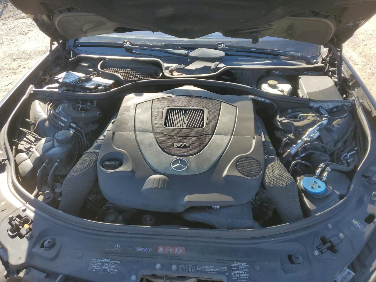 2011 Mercedes-Benz S-klasse VIN WDDNG8GBXBA407074 Copart auction photo, undercarriage / side damage thumbnail 11