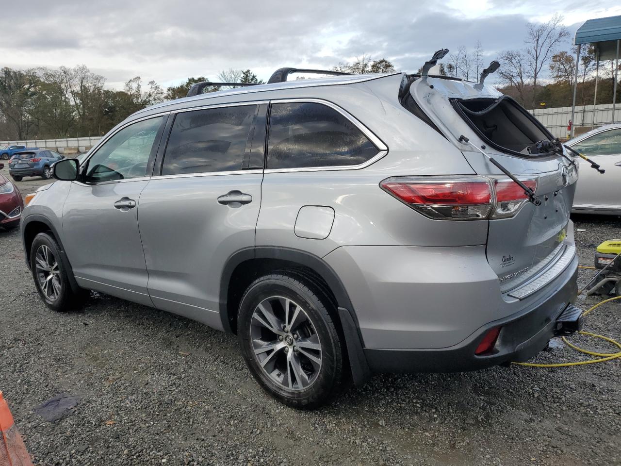 2016 Toyota Highlander VIN 5TDJKRFH2GS501575 Copart auction photo, top/roof damage thumbnail 2