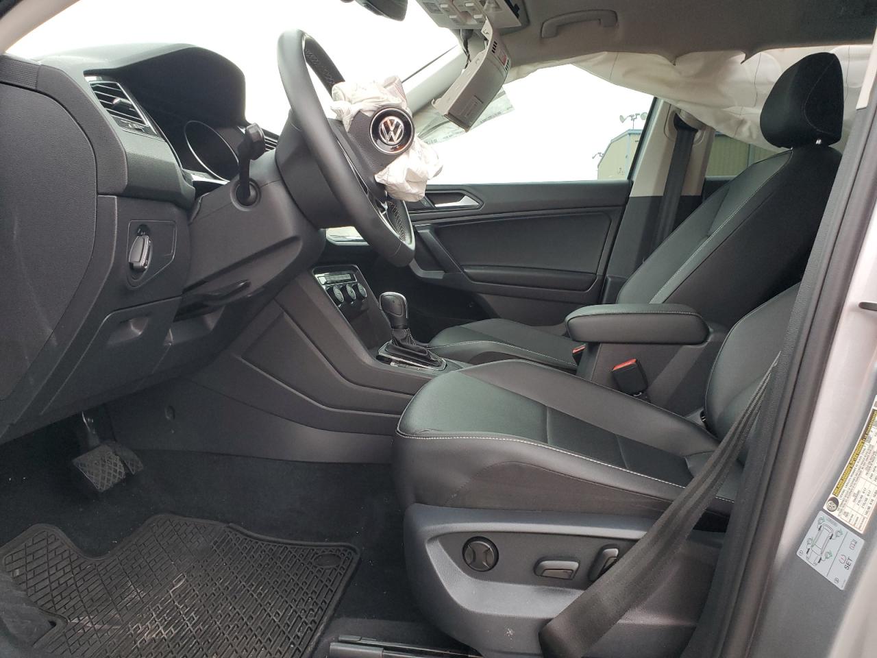 2021 Volkswagen Tiguan VIN 3VV3B7AX7MM017751 Copart auction photo, front end / side damage thumbnail 7