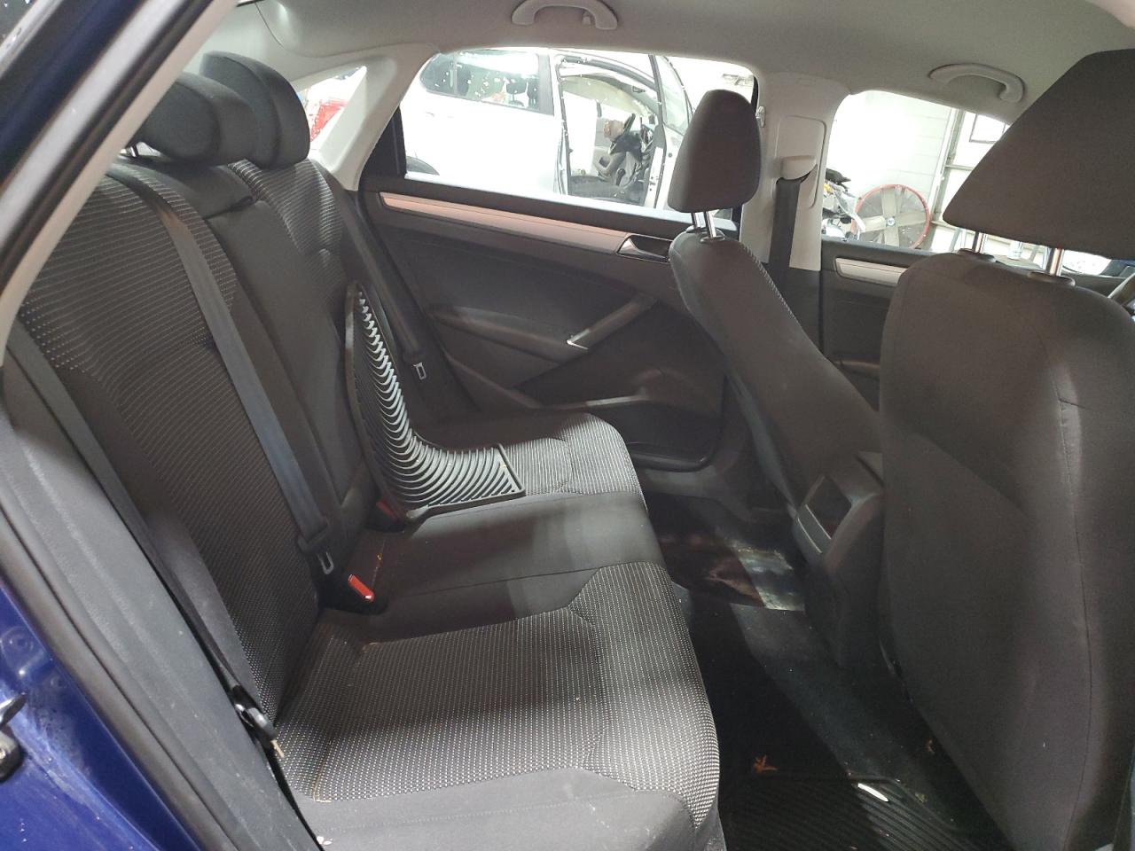 2017 Volkswagen Passat VIN 1VWAT7A33HC034986 Copart auction photo, front end damage thumbnail 11
