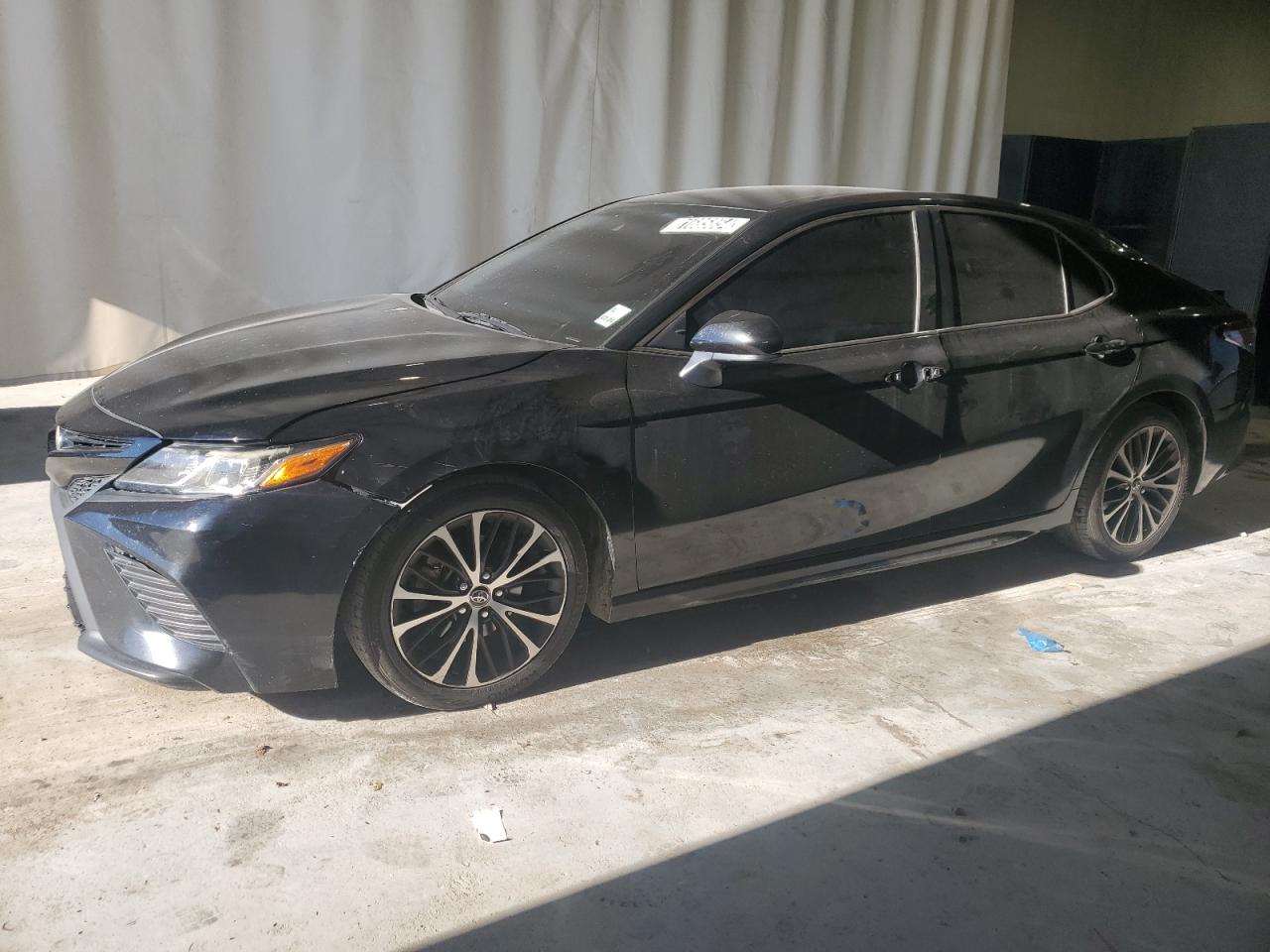 2018 Toyota Camry VIN 4T1B11HK5JU149043