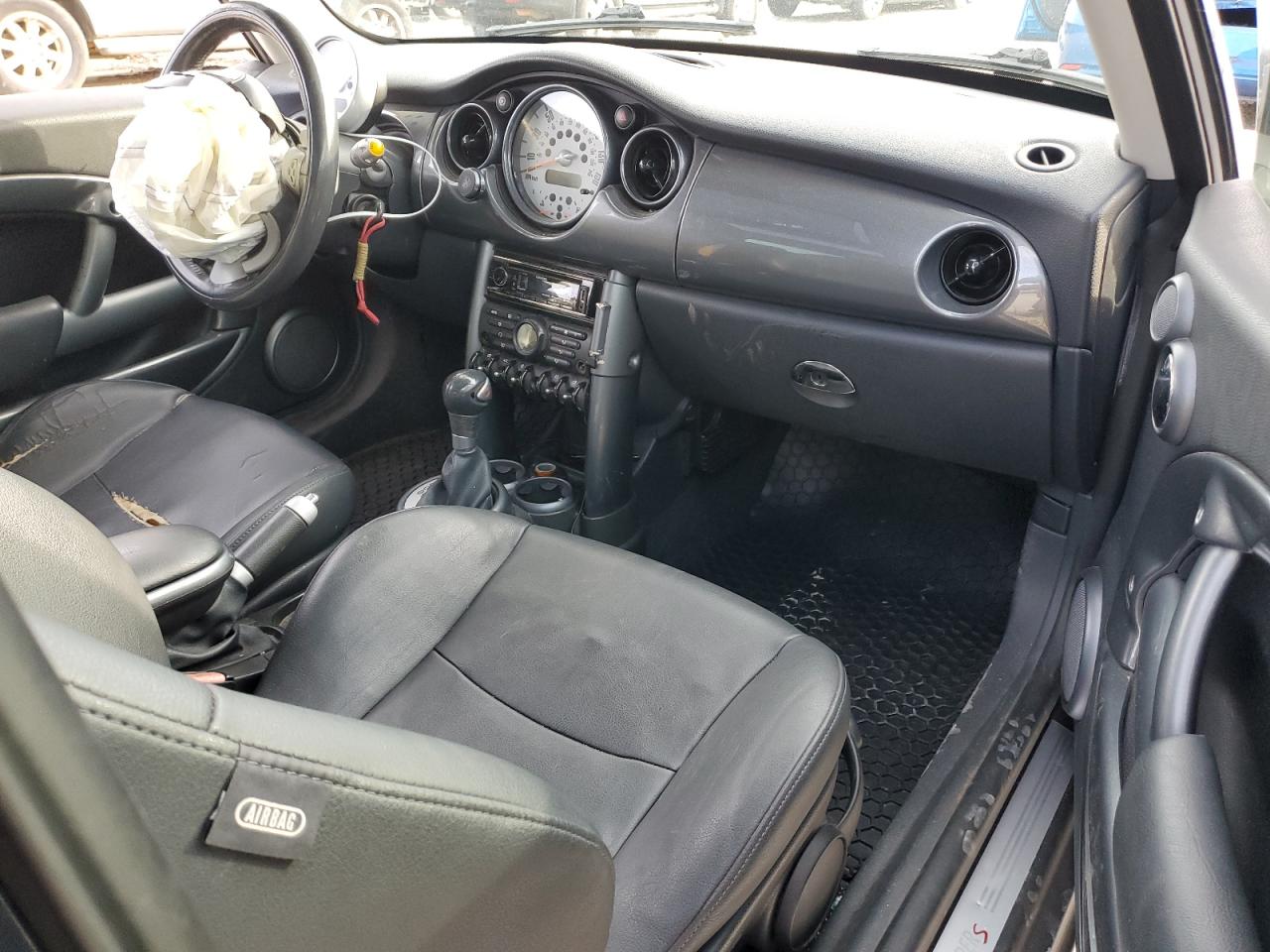 2006 MINI Cooper VIN WMWRE33506TJ39535 Copart auction photo, all over damage thumbnail 8