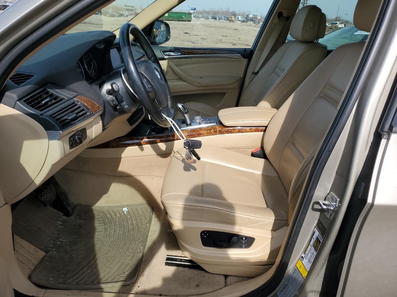 2009 BMW X5 VIN 5UXFE43599L272115 Copart auction photo, side / undercarriage damage thumbnail 7