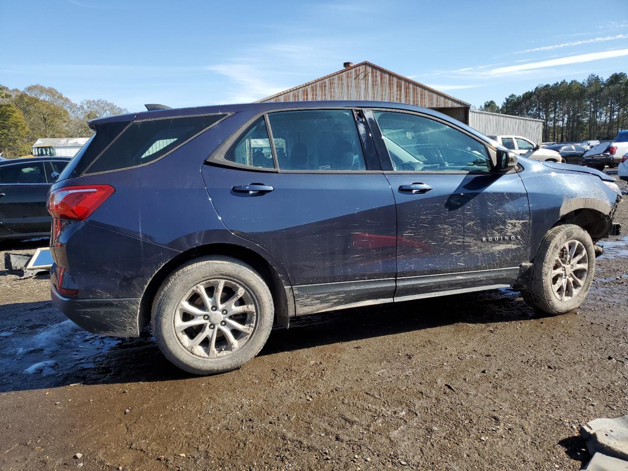 2018 Chevrolet Equinox VIN 3GNAXHEV4JS542657 Copart auction photo, front end damage thumbnail 3