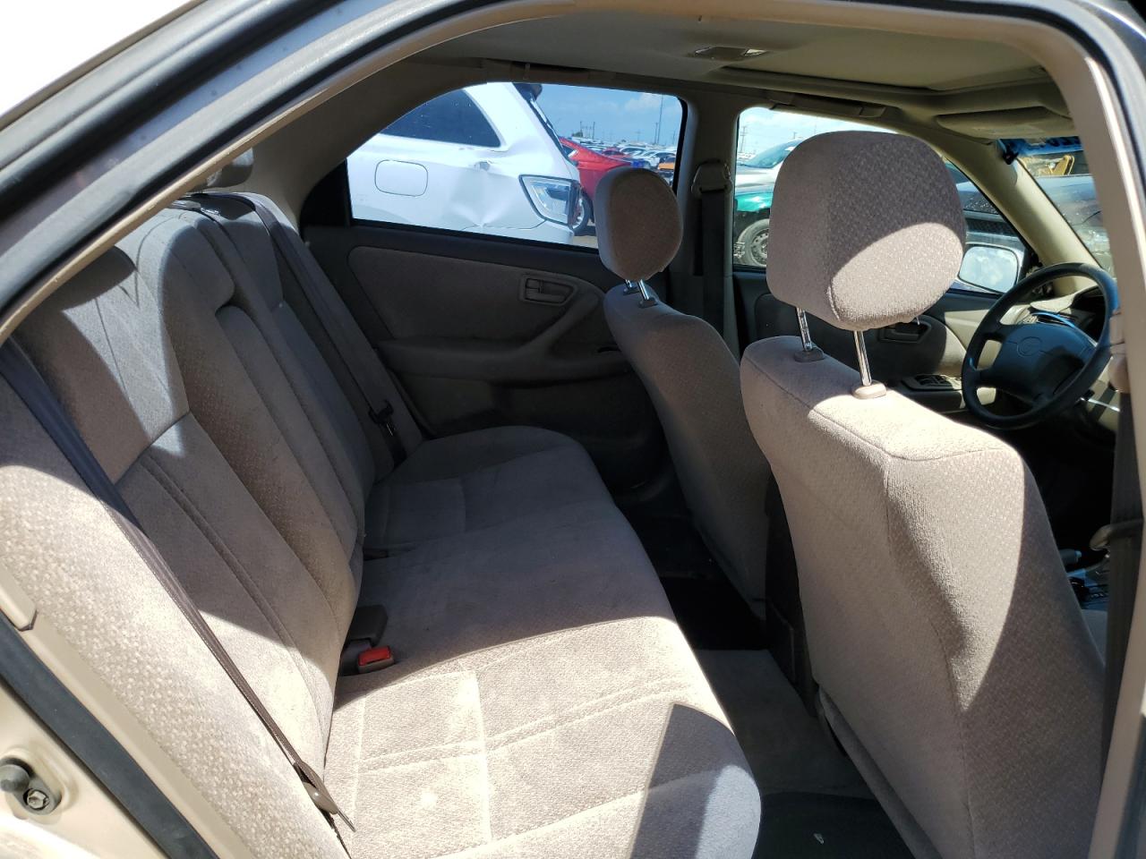2000 Toyota Camry VIN JT2BG22K0Y0441209 Copart auction photo, rear end damage thumbnail 11