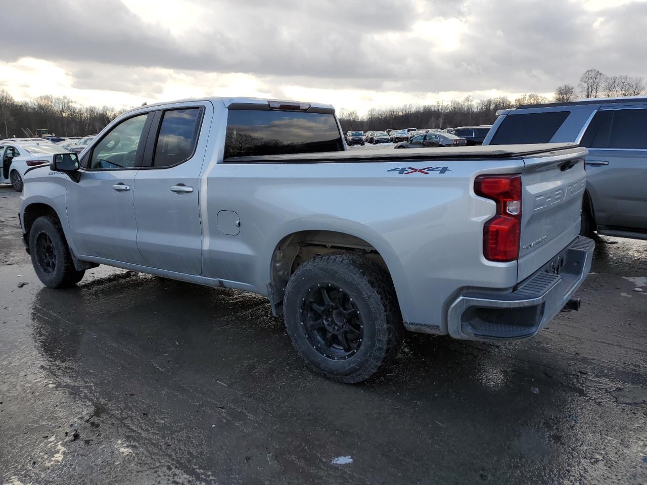 2020 Chevrolet Silverado VIN 1GCRYDED8LZ207318 Copart auction photo, front end damage thumbnail 2