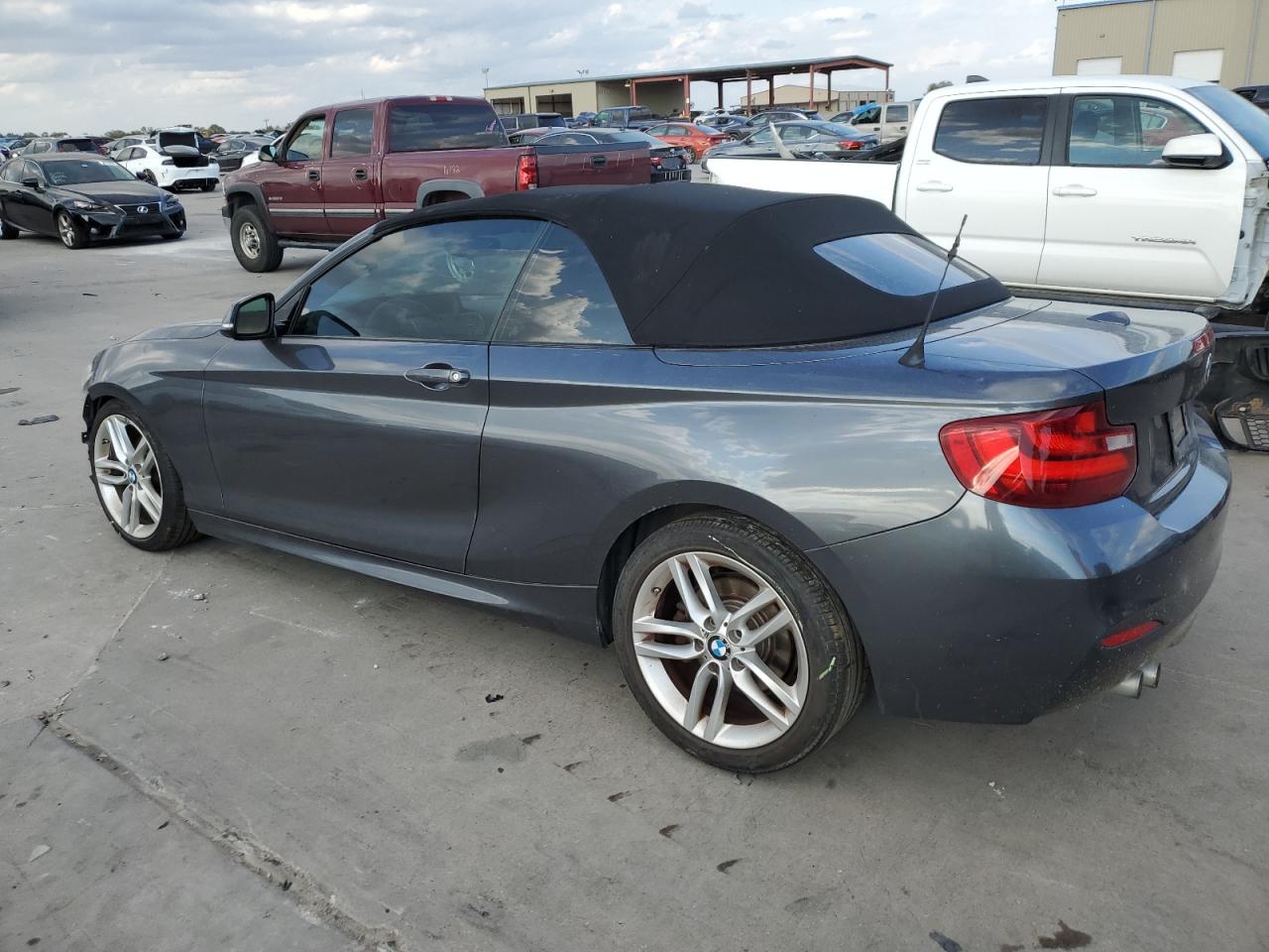 2015 BMW 2er VIN WBA1K5C5XFV473884 Copart auction photo, front end damage thumbnail 2