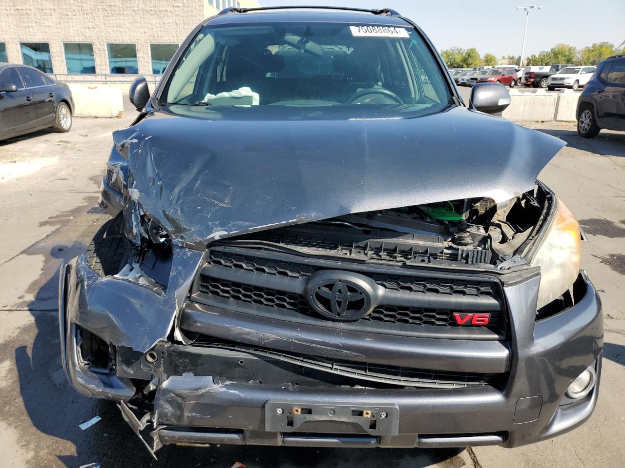 2009 Toyota RAV 4 VIN JTMBK32V195083452 Copart auction photo, front end / side damage thumbnail 5