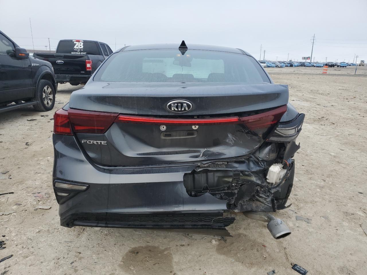 2019 KIA Forte VIN 3KPF24AD4KE086016 Copart auction photo, rear end damage thumbnail 6