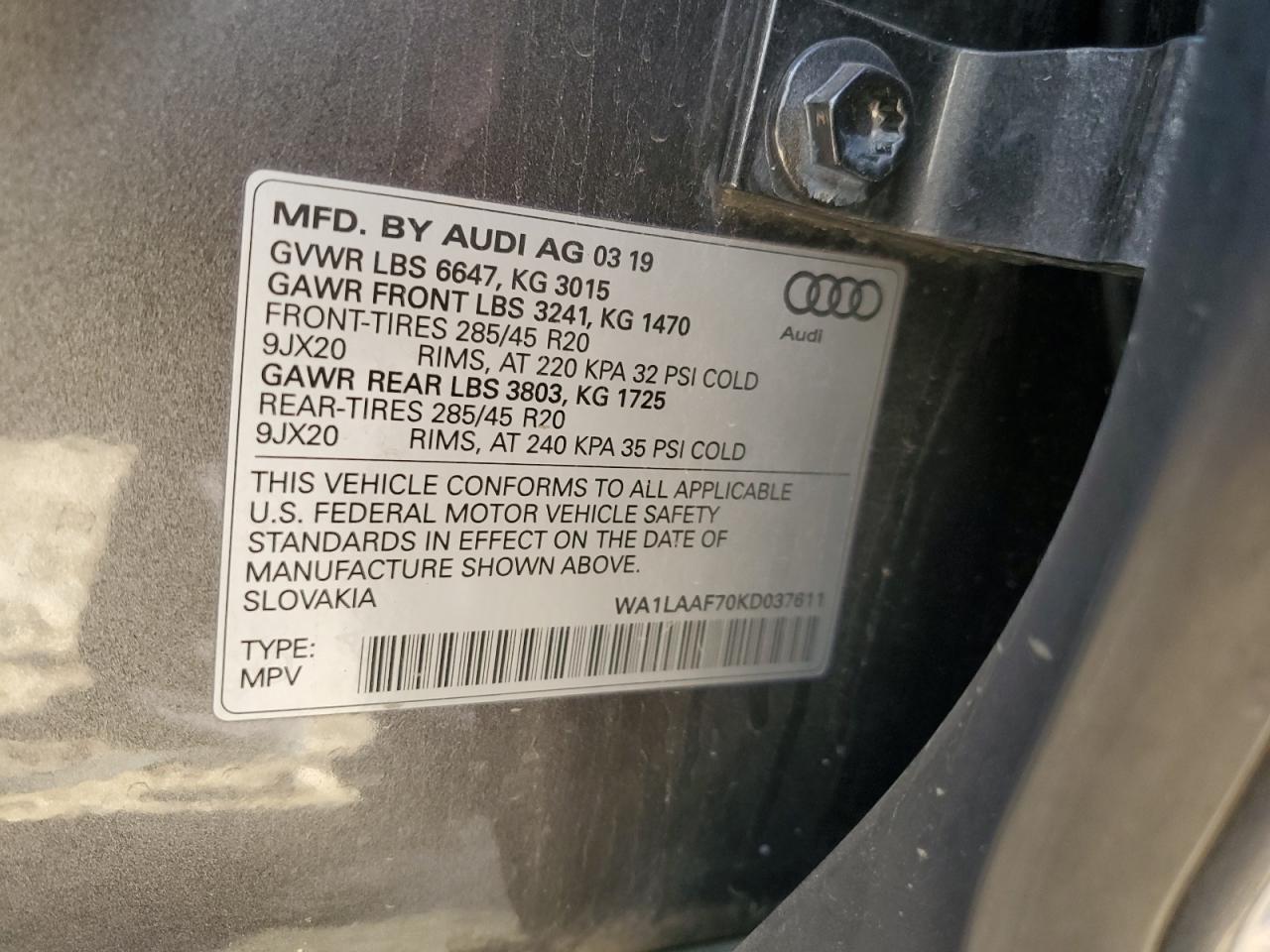 2019 Audi Q7 VIN WA1LAAF70KD037611 Copart auction photo, front end / minor dent/scratches damage thumbnail 13