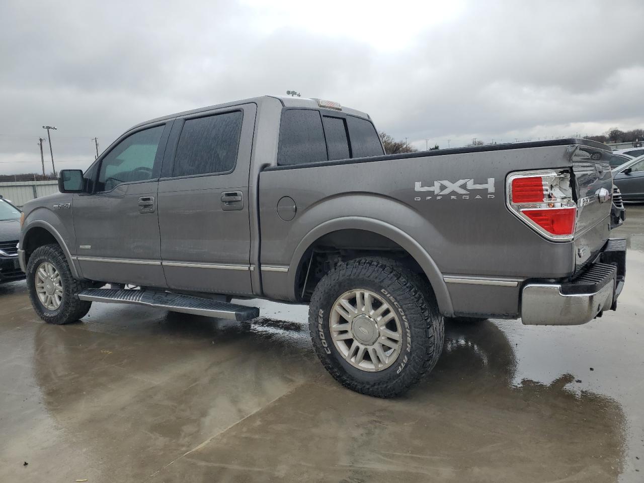 2011 Ford F-150 VIN 1FTFW1ET4BFD09066 Copart auction photo, front end / rear end damage thumbnail 2