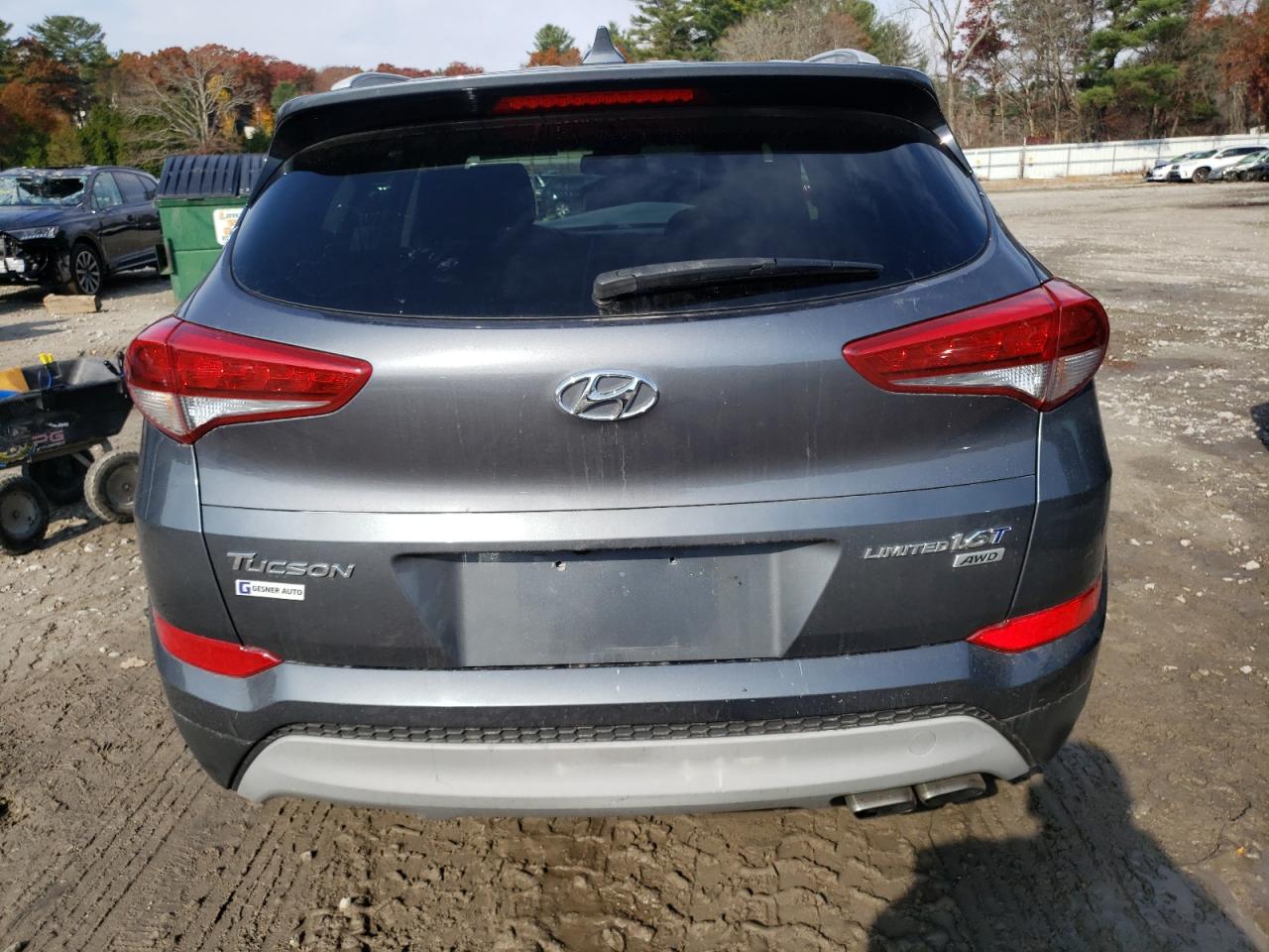 2017 Hyundai Tucson VIN KM8J3CA22HU419318 Copart auction photo, front end / minor dent/scratches damage thumbnail 6
