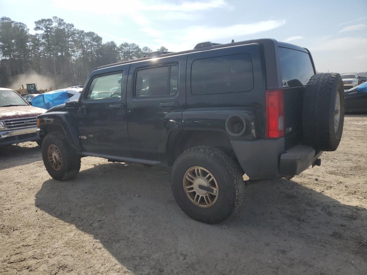 2006 Hummer H3 VIN 5GTDN136868116087 Copart auction photo, all over damage thumbnail 2