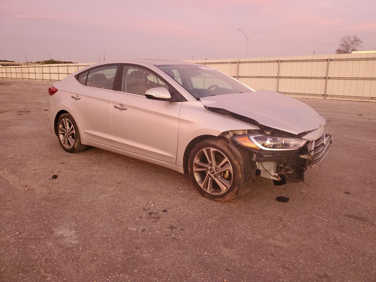 2017 Hyundai Elantra VIN KMHD84LF6HU063928 Copart auction photo, front end / side damage thumbnail 4