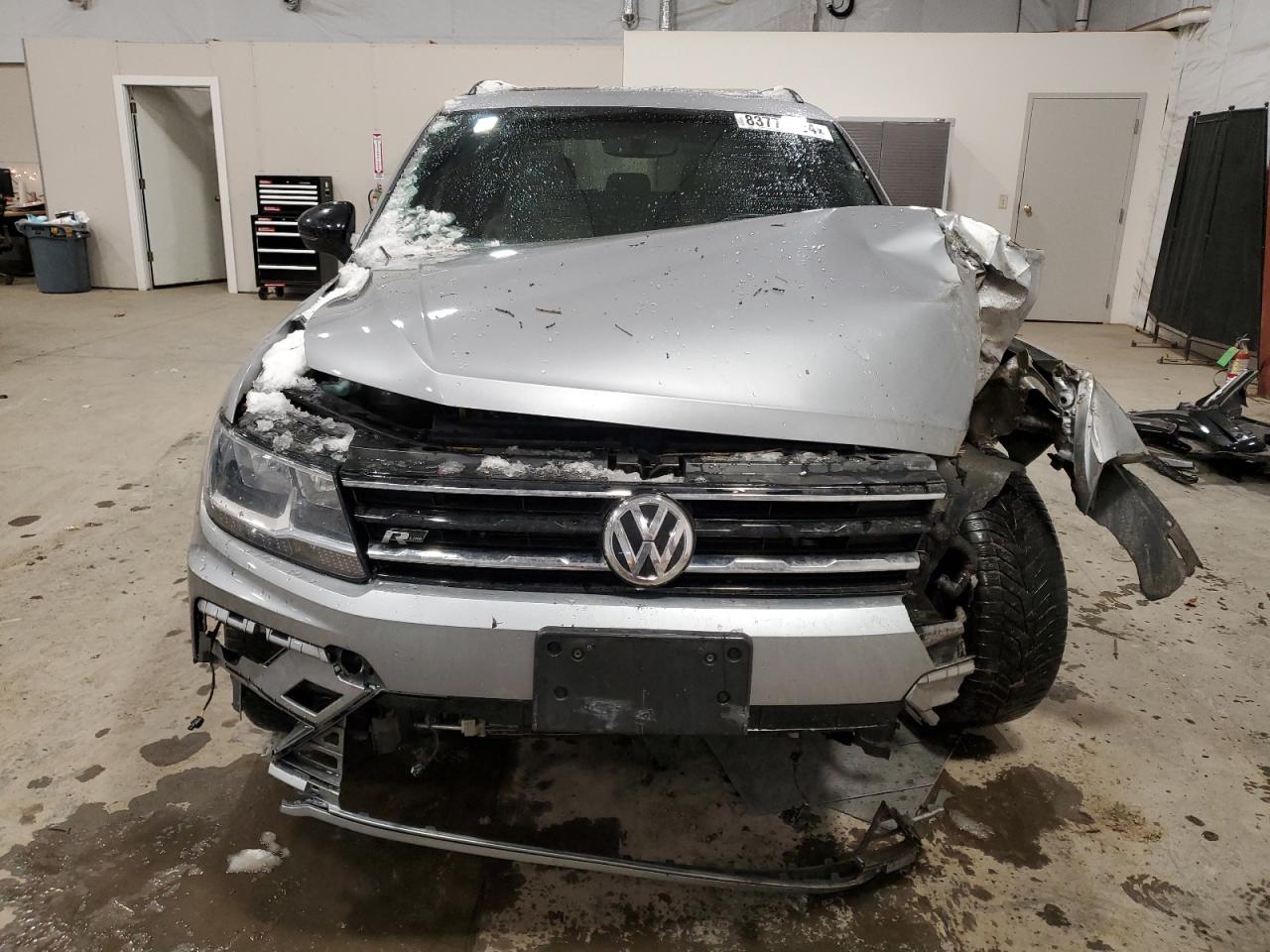 2021 Volkswagen Tiguan VIN 3VV2B7AX4MM125465 Copart auction photo, front end / all over damage thumbnail 5