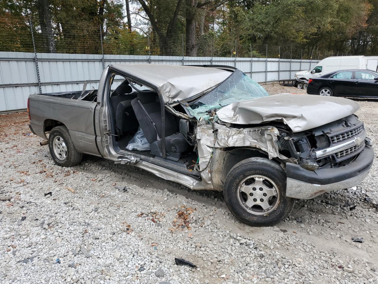 2001 Chevrolet Silverado VIN 2GCEC19T611259792 Copart auction photo, rollover damage thumbnail 4