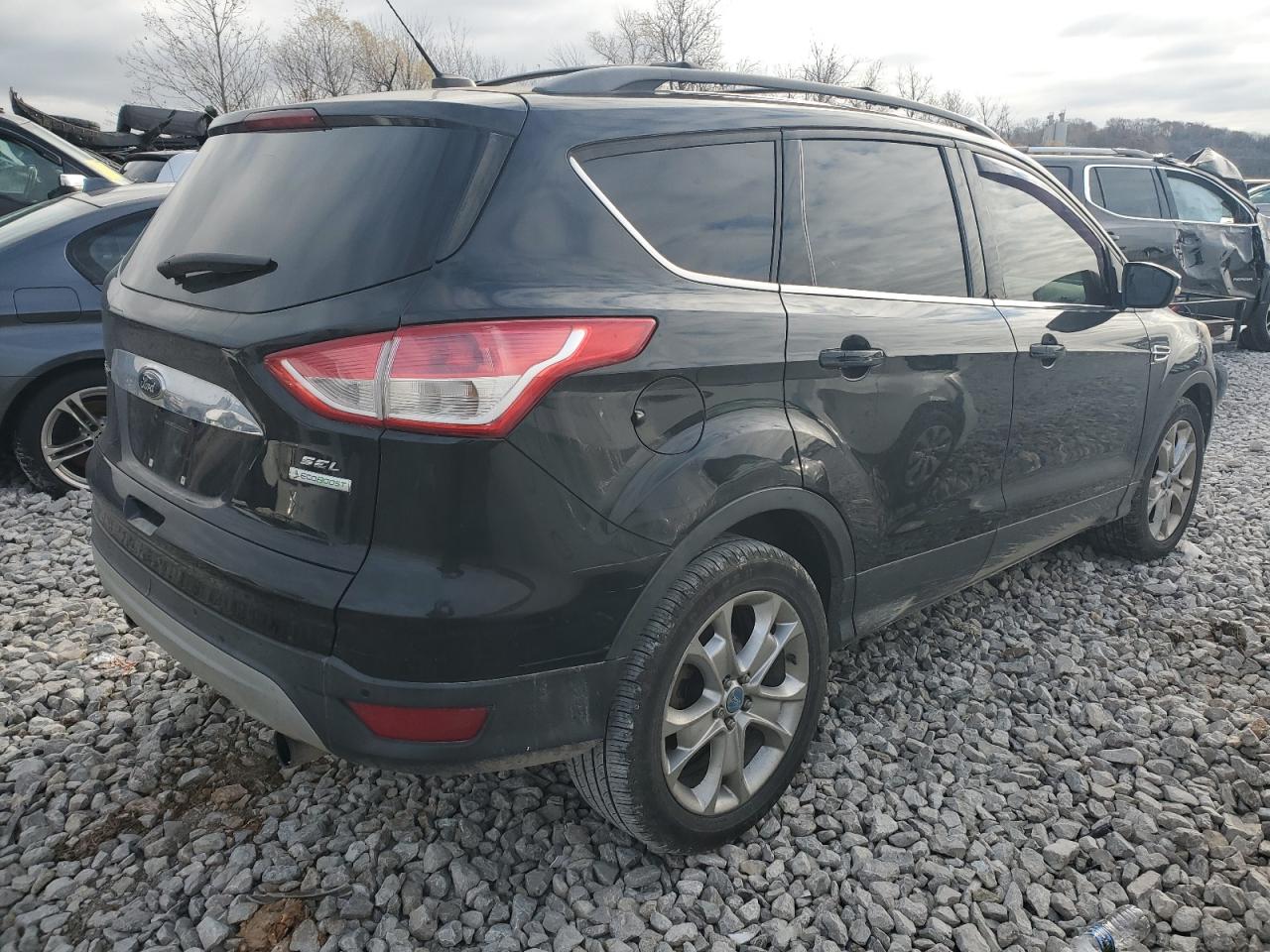 2013 Ford Escape VIN 1FMCU0HX0DUA39300 Copart auction photo, front end damage thumbnail 3