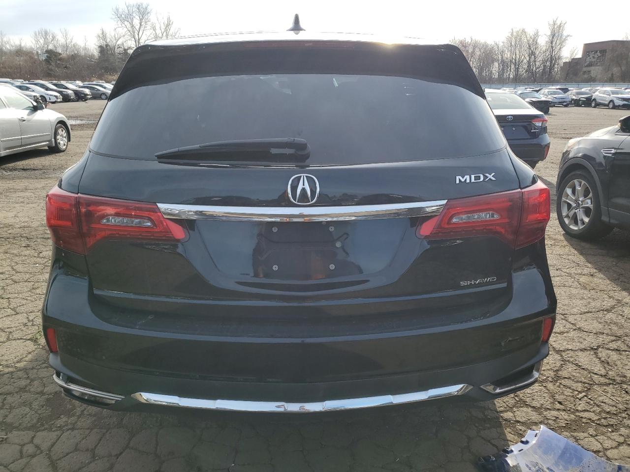 2017 Acura MDX VIN 5FRYD4H58HB001357 Copart auction photo, front end / minor dent/scratches damage thumbnail 6