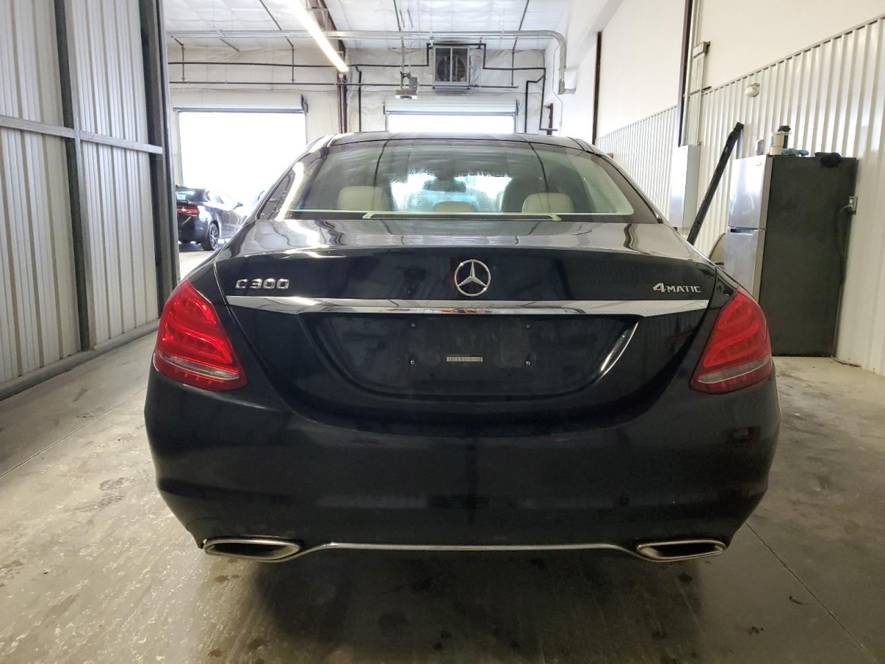 2015 Mercedes-Benz C-klasse VIN 55SWF4KB5FU012247 Copart auction photo, front end damage thumbnail 6