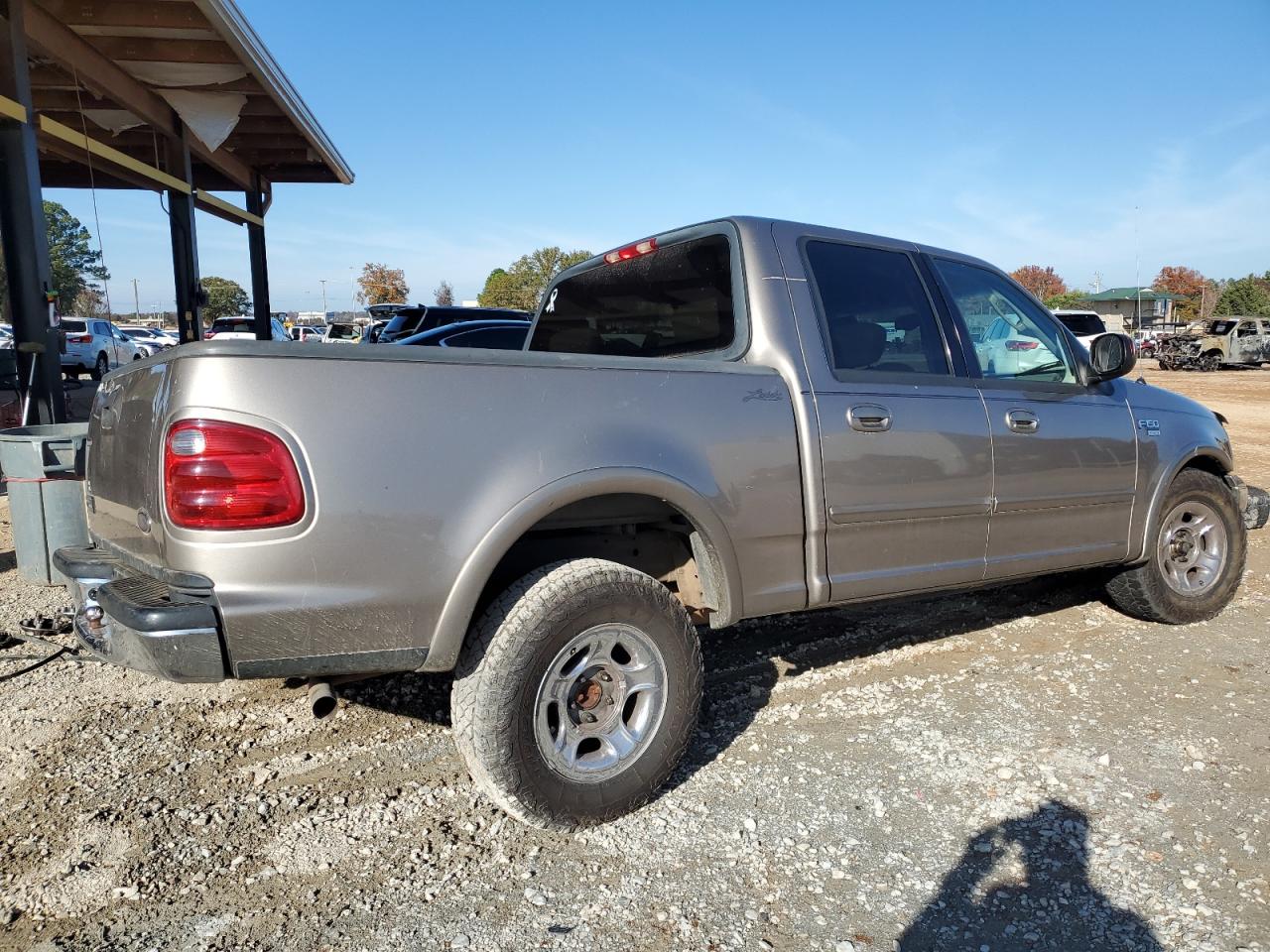 2003 Ford F-150 VIN 1FTRW07663KD50225 Copart auction photo, undercarriage damage thumbnail 3