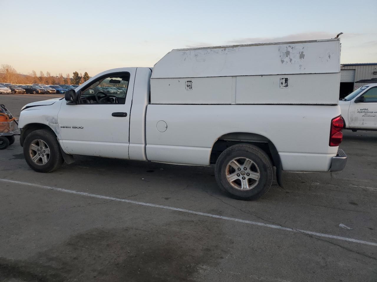 2007 Dodge RAM VIN 1D7HA16P57J625174 Copart auction photo, front end / side damage thumbnail 2