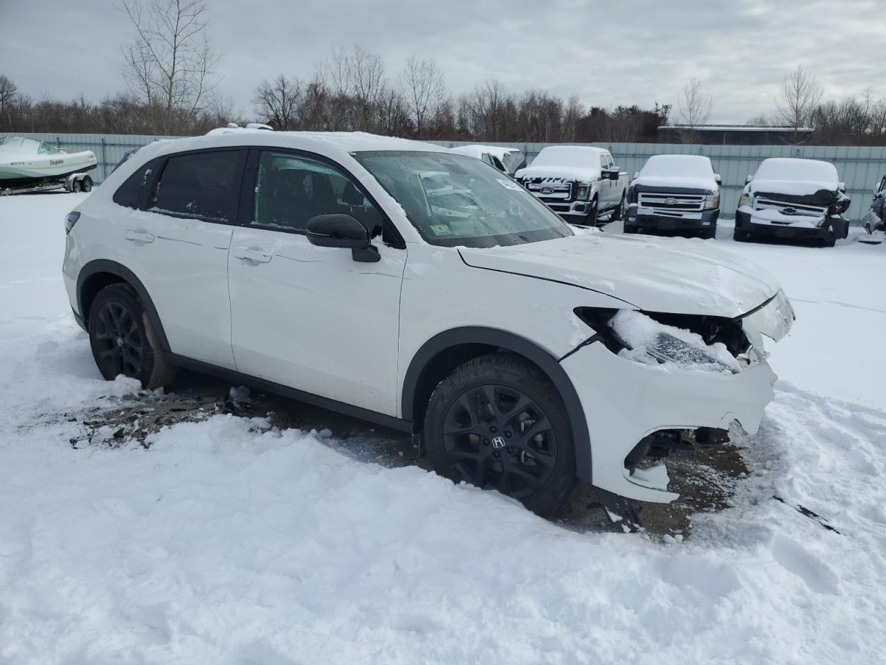 2024 Honda HR-V VIN 3CZRZ2H5XRM777055 Copart auction photo, front end / side damage thumbnail 4