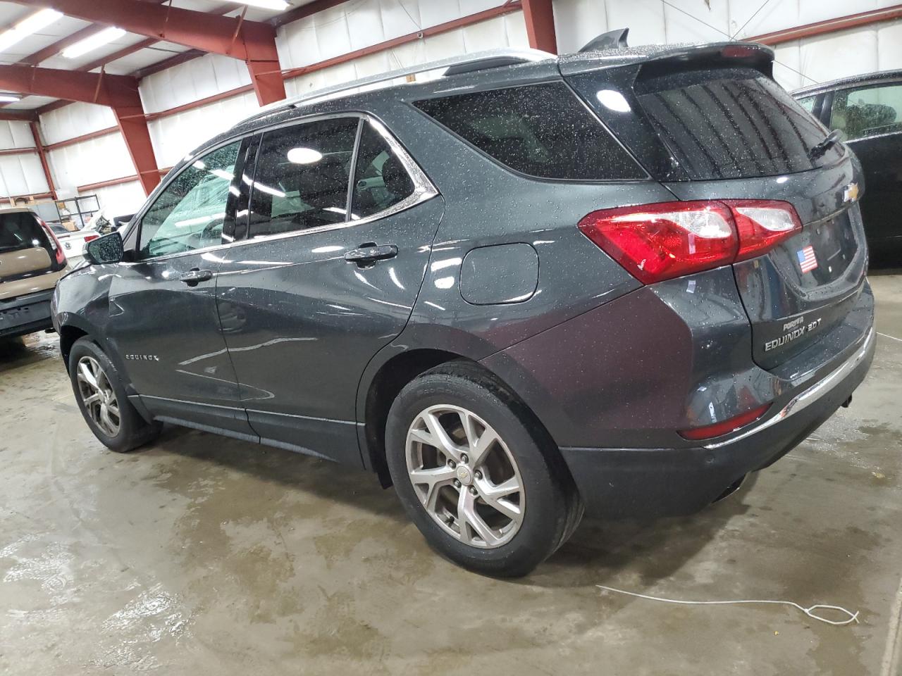 2019 Chevrolet Equinox VIN 3GNAXLEX2KS502843 Copart auction photo, front end / minor dent/scratches damage thumbnail 2