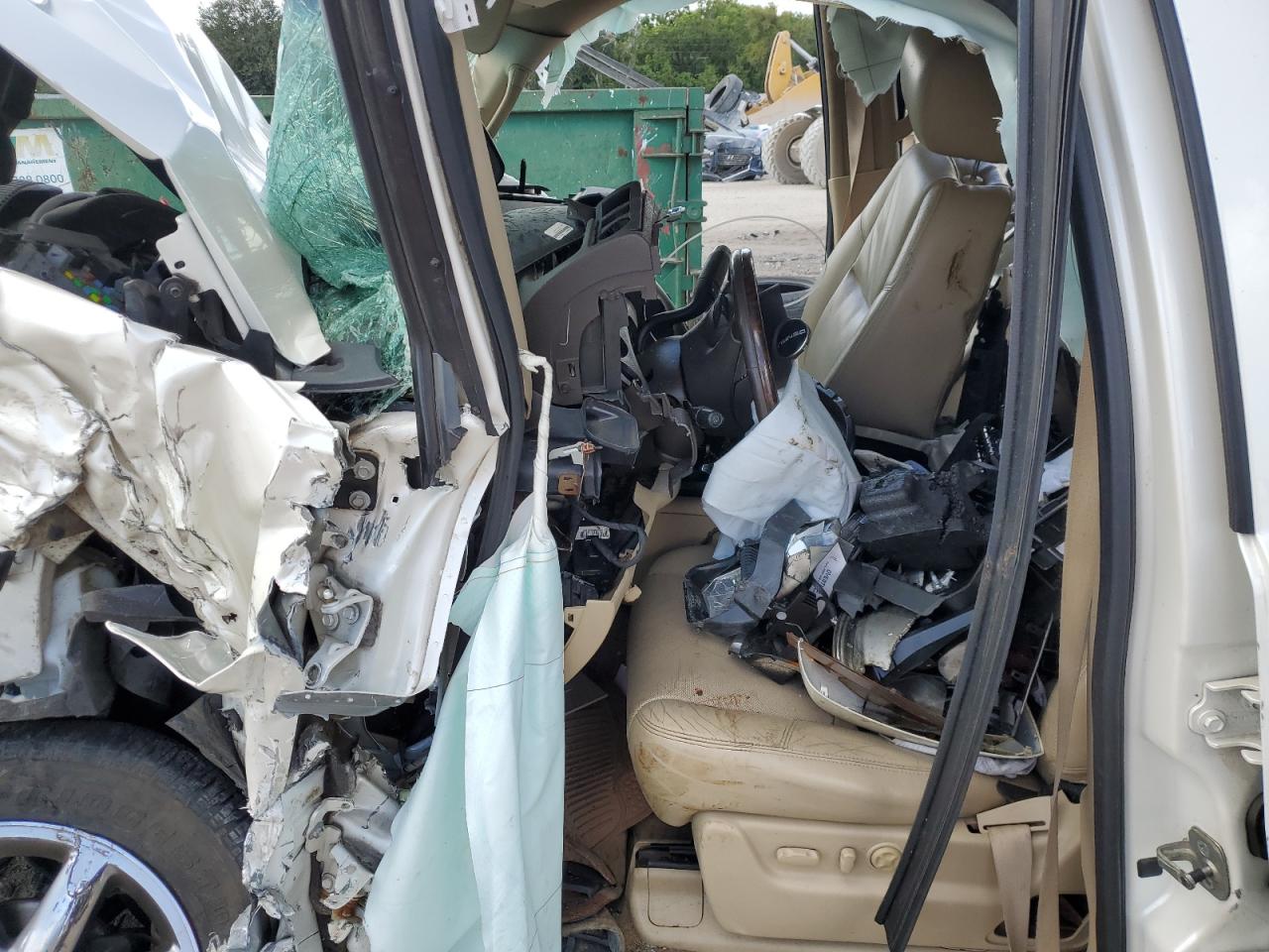 2011 GMC Yukon VIN 1GKS2MEF7BR167580 Copart auction photo, all over damage thumbnail 7