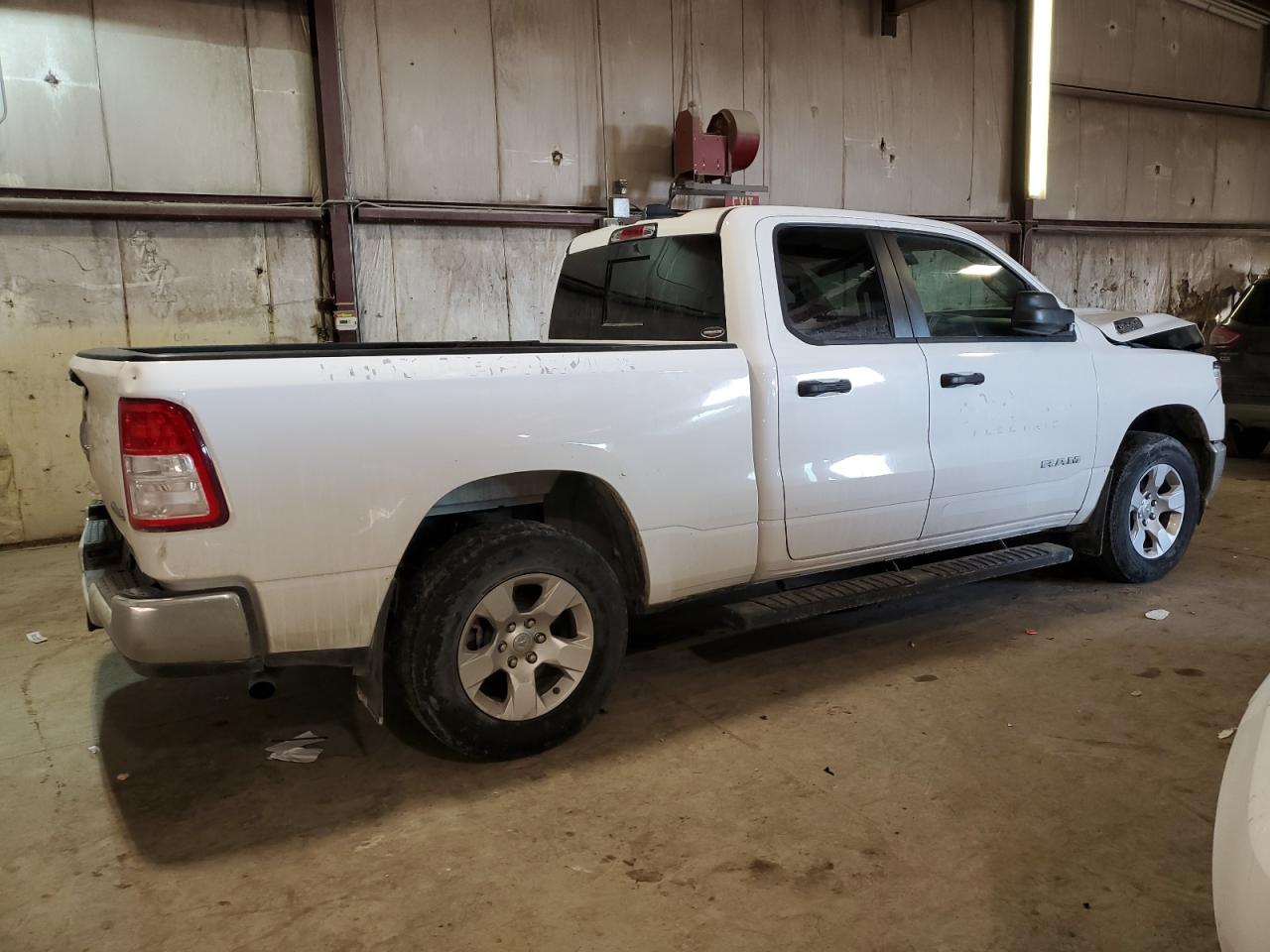 2021 RAM 1500 VIN 1C6SRFCT6MN815195 Copart auction photo, front end / minor dent/scratches damage thumbnail 3