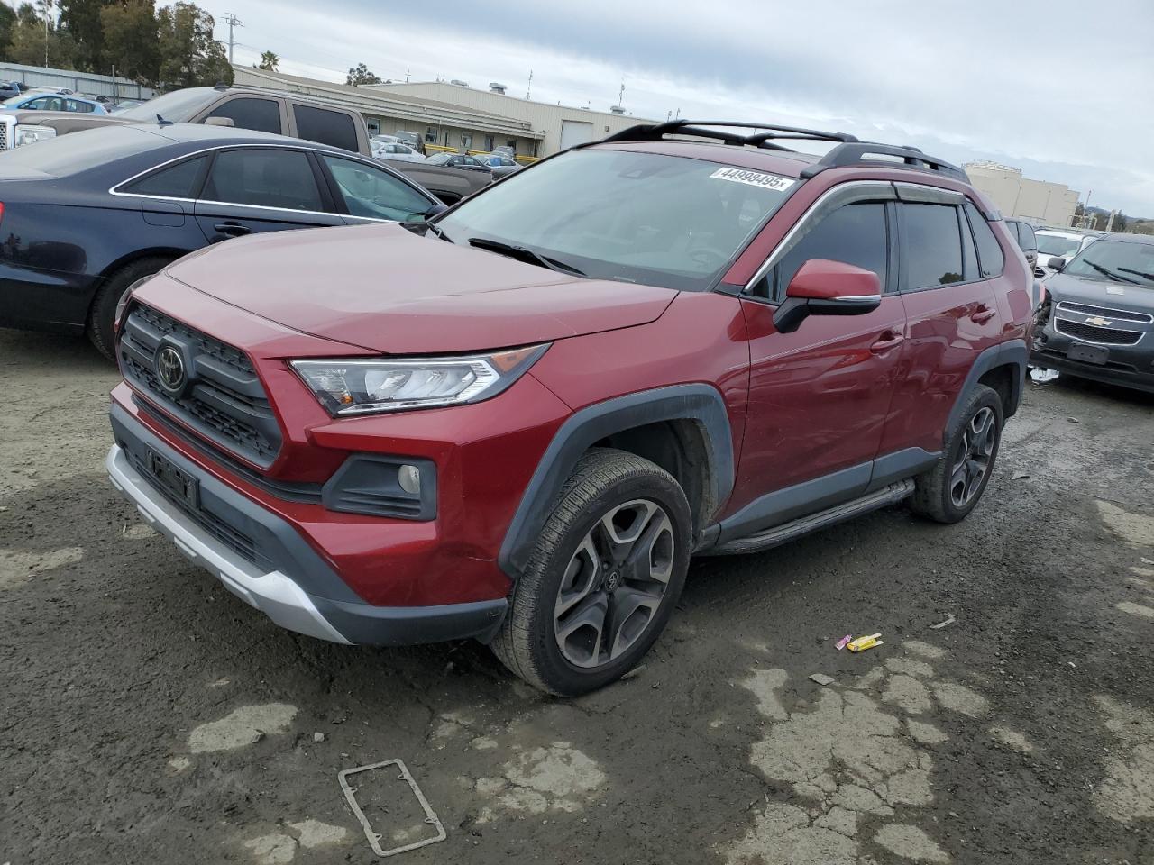 2019 Toyota RAV 4 VIN 2T3J1RFV2KW005899