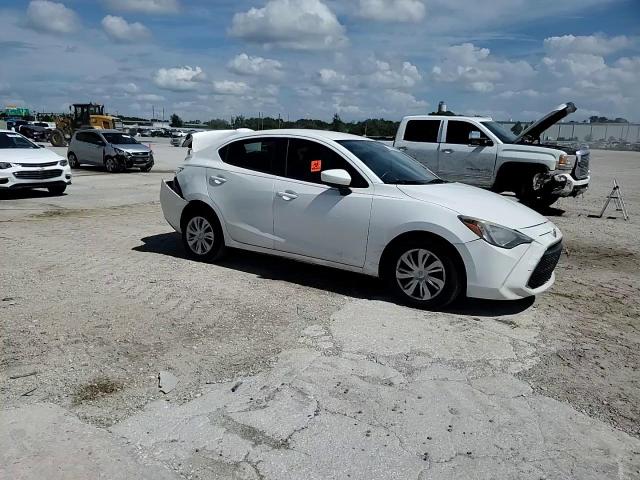 2019 Toyota Yaris VIN 3MYDLBYV3KY502192 Copart auction photo, rear end damage thumbnail 11