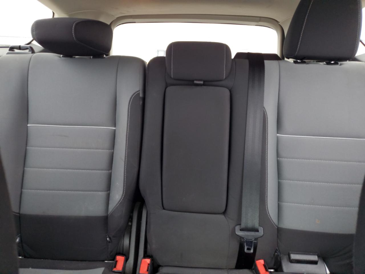 2015 Ford Escape VIN 1FMCU9GX6FUB27986 Copart auction photo, vandalism / minor dent/scratches damage thumbnail 10