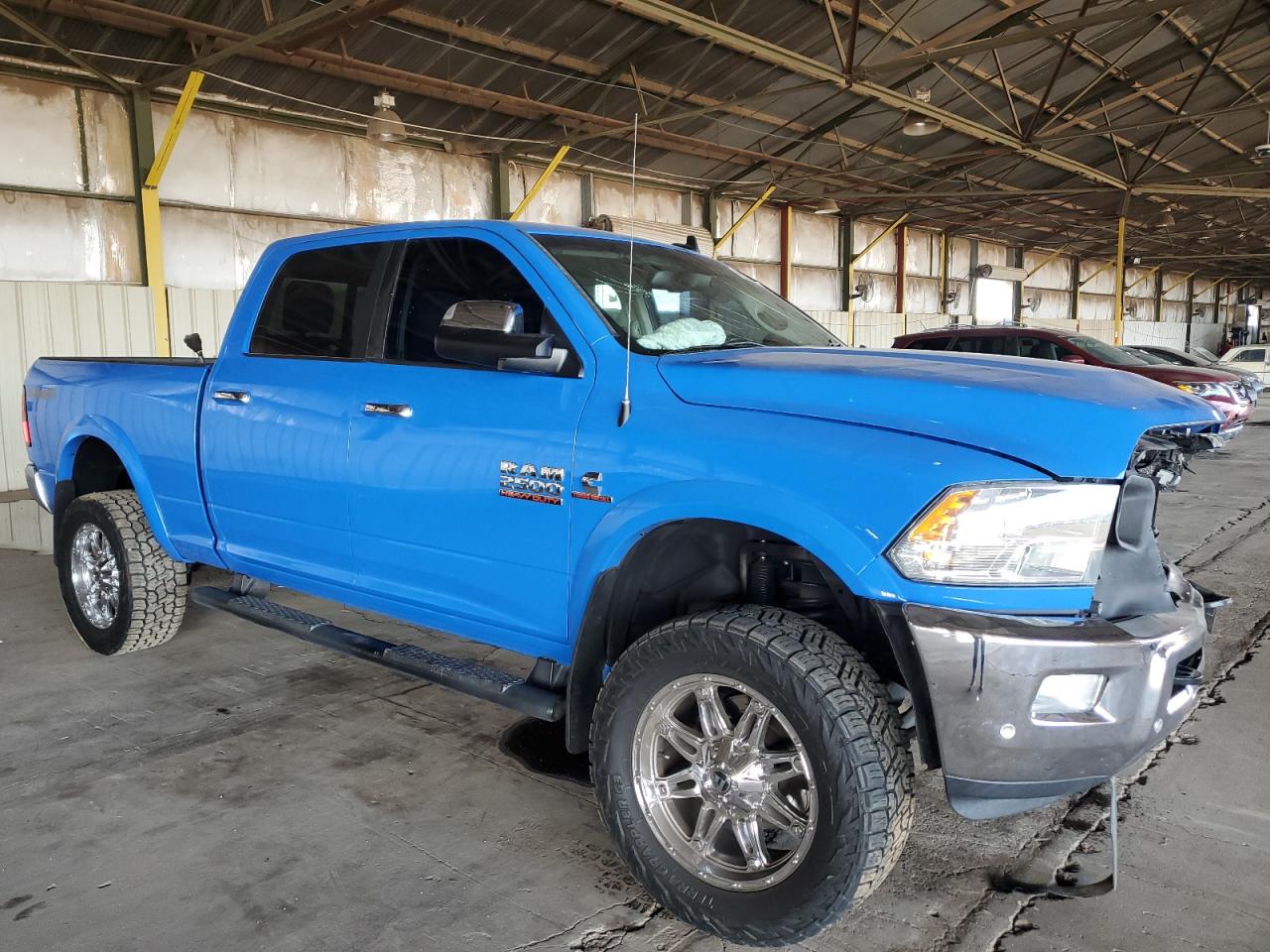 2018 RAM 2500 VIN 3C6UR5DL9JG180804 Copart auction photo, front end damage thumbnail 4