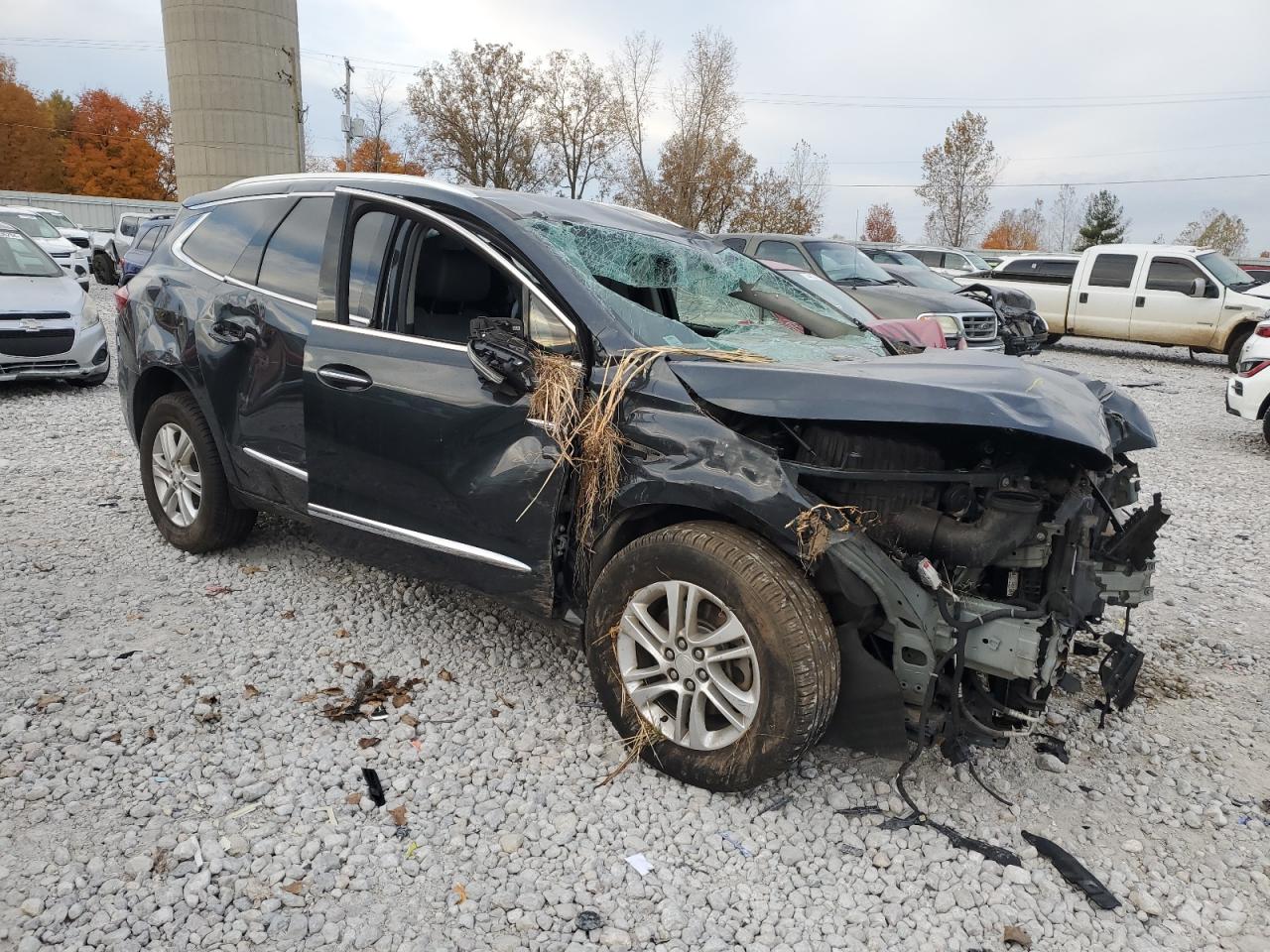 2019 Buick Enclave VIN 5GAEVAKW9KJ288436 Copart auction photo, all over / side damage thumbnail 4