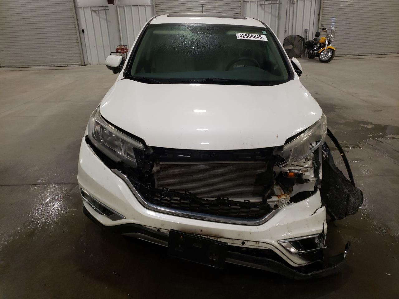 2015 Honda CR-V VIN 5J6RM4H54FL114457 Copart auction photo, front end / side damage thumbnail 5