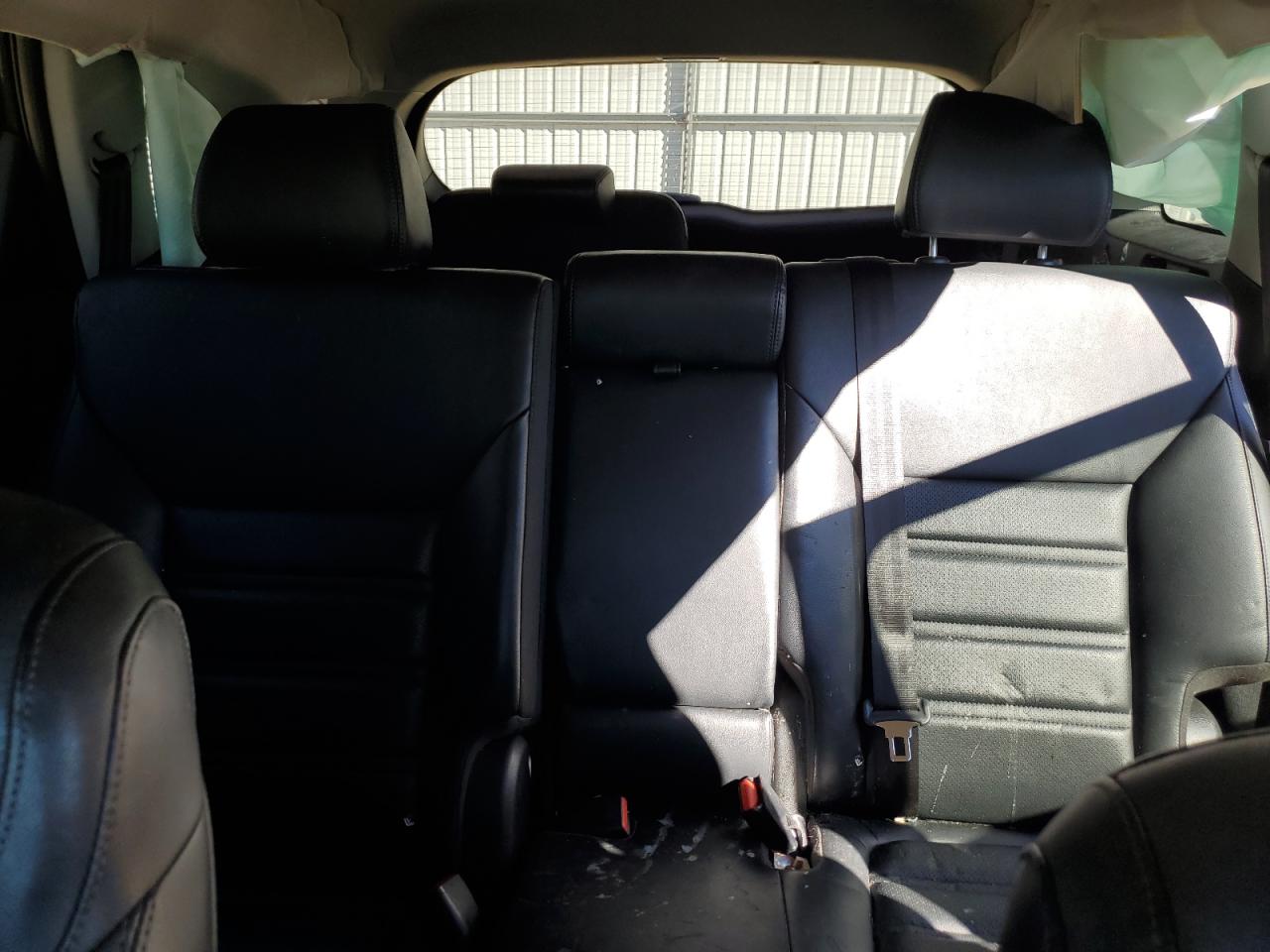 2019 KIA Sorento VIN 5XYPH4A52KG450335 Copart auction photo, front end / rear end damage thumbnail 10