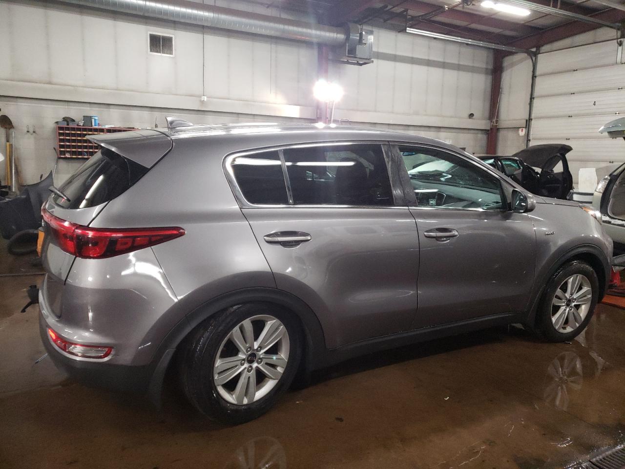 2017 KIA Sportage VIN KNDPMCAC3H7299807 Copart auction photo, rear end / minor dent/scratches damage thumbnail 3